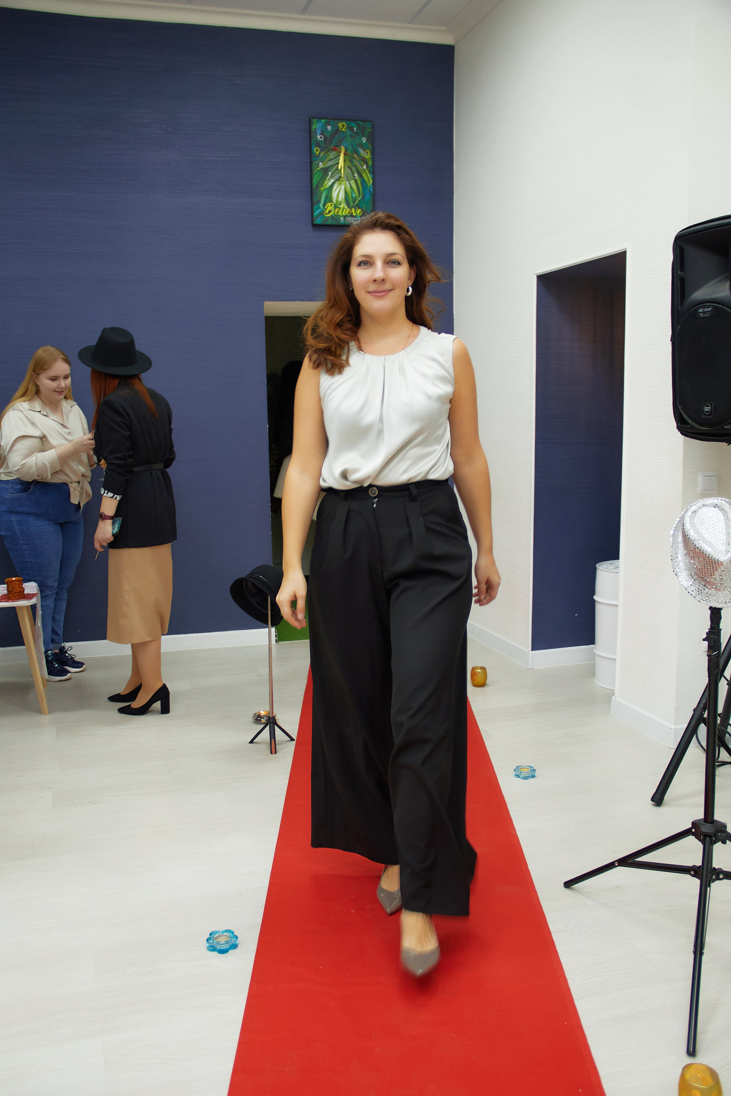 Творческий вечер «Дама в шляпе». Фотограф в Смоленске Ася Польшина