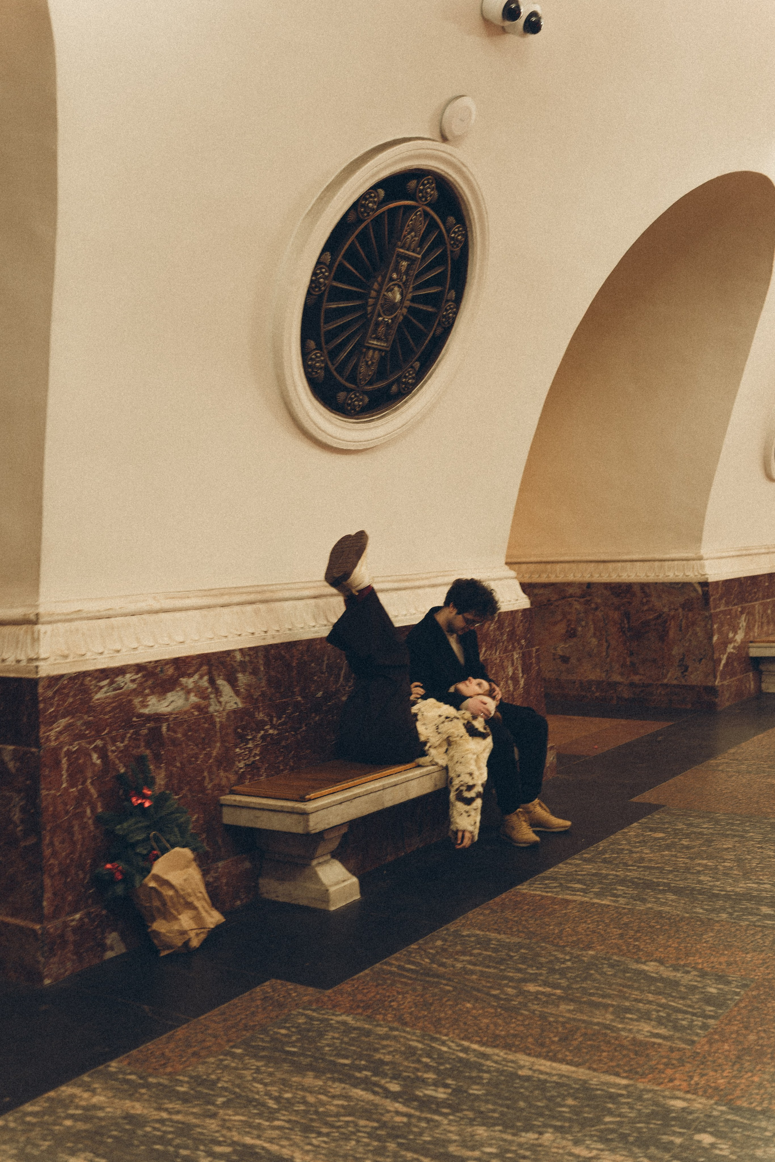 НОВОГОДНЯЯ ФОТОСЕСИИЯ ПАРЫ В МЕТРО ЛЮБОВЬ. Профессиональный фотограф, Санкт-Петербург — Виктория Богомолова