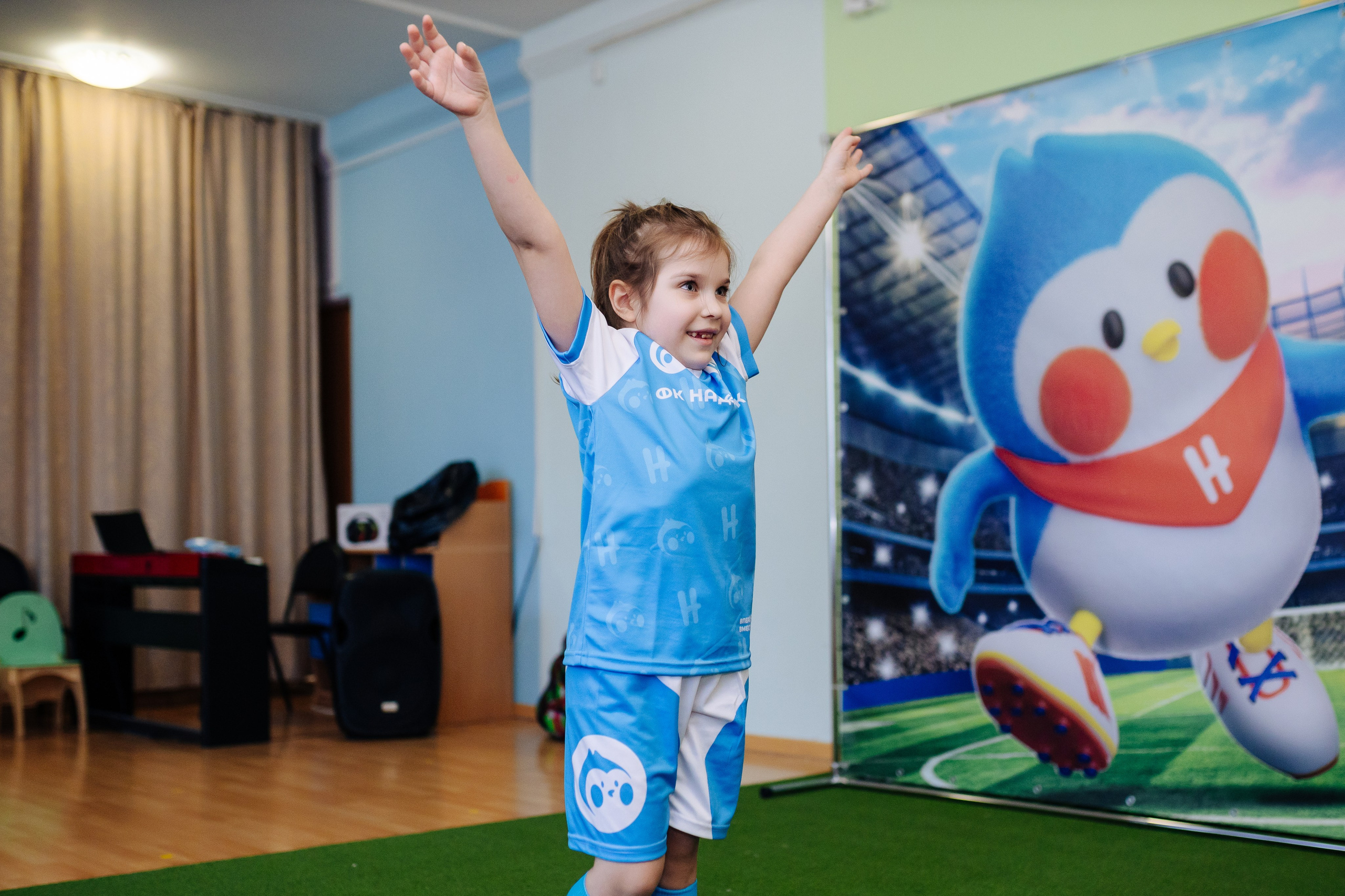 Фотосессия с кубком в детских садах г. Магнитогорска. Денис Прохоров Фотограф в г. Магнитогорск