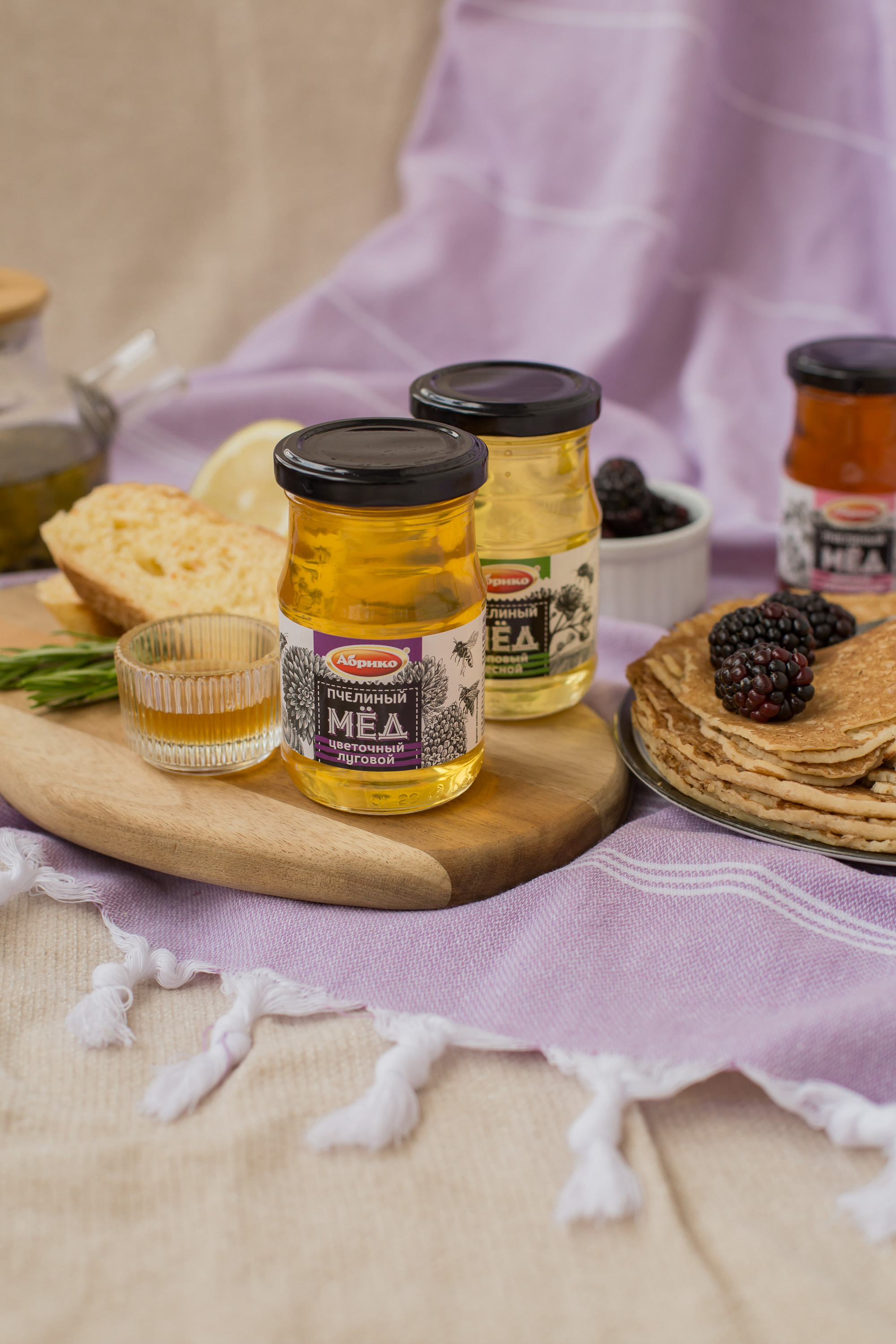 Honey photo. Photographer in Montenegro — professional photoshoots