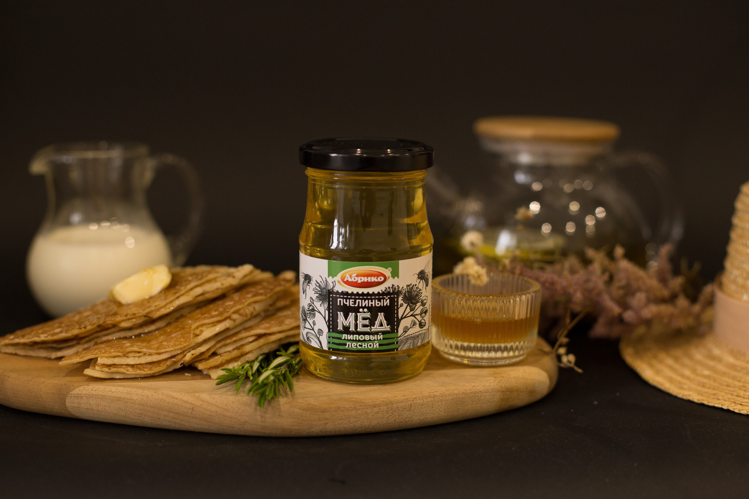 Honey photo. Photographer in Montenegro — professional photoshoots