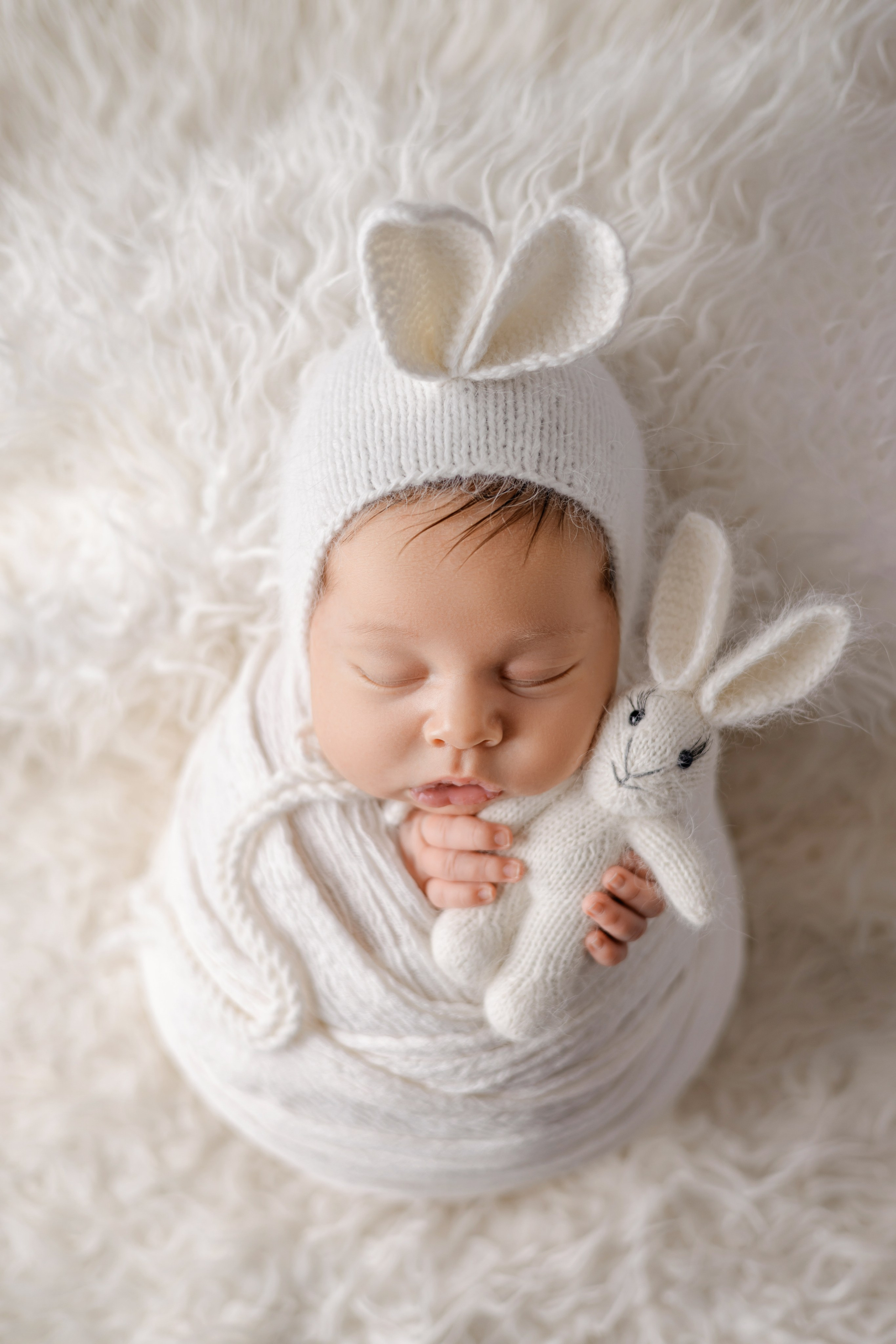 Алиса. Евгения Горбунова фотограф новорожденных в Новом Уренгое