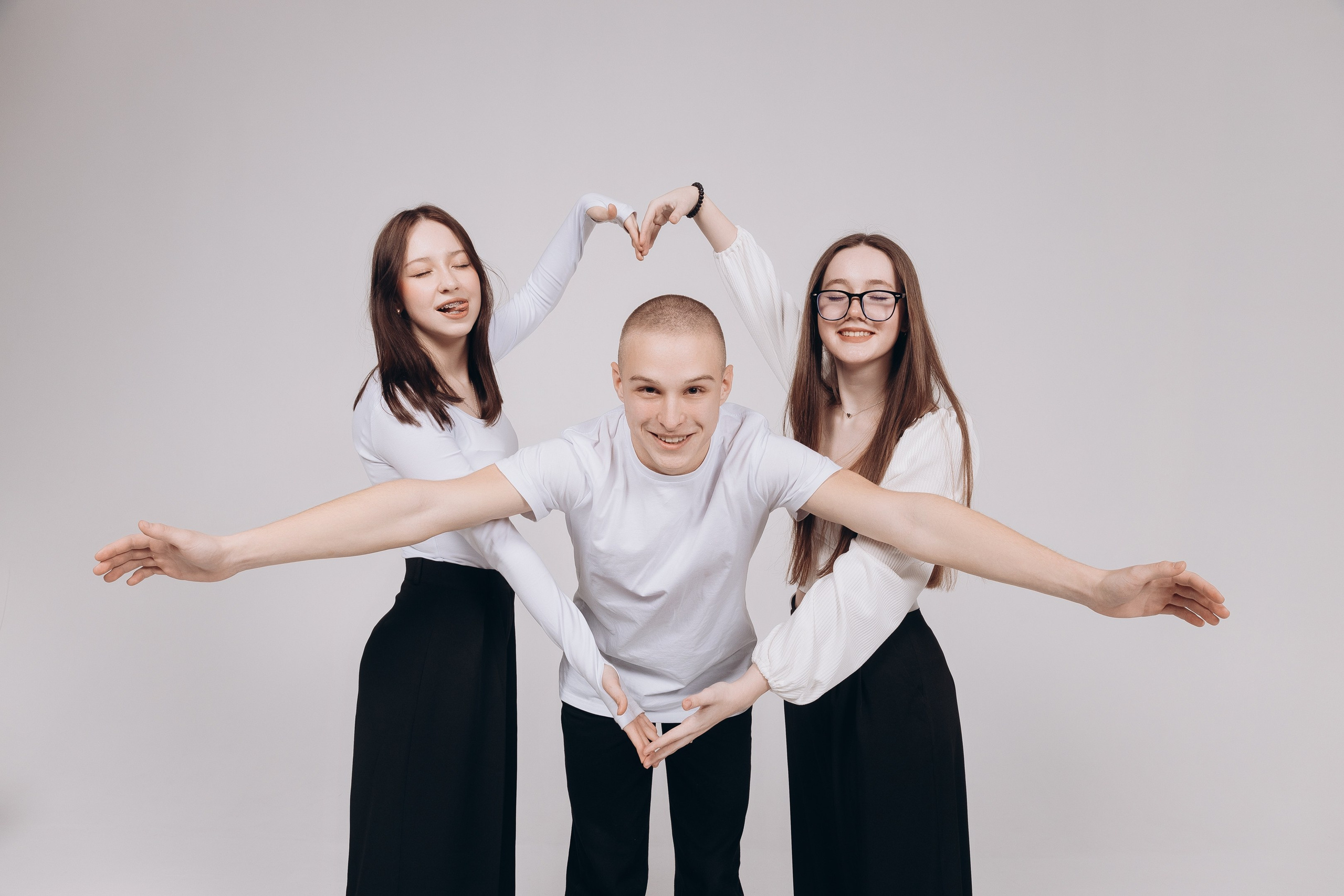 Групповые фотографии. BREAKBOOK | Выпускные альбомы в Пензе и Пензенской области