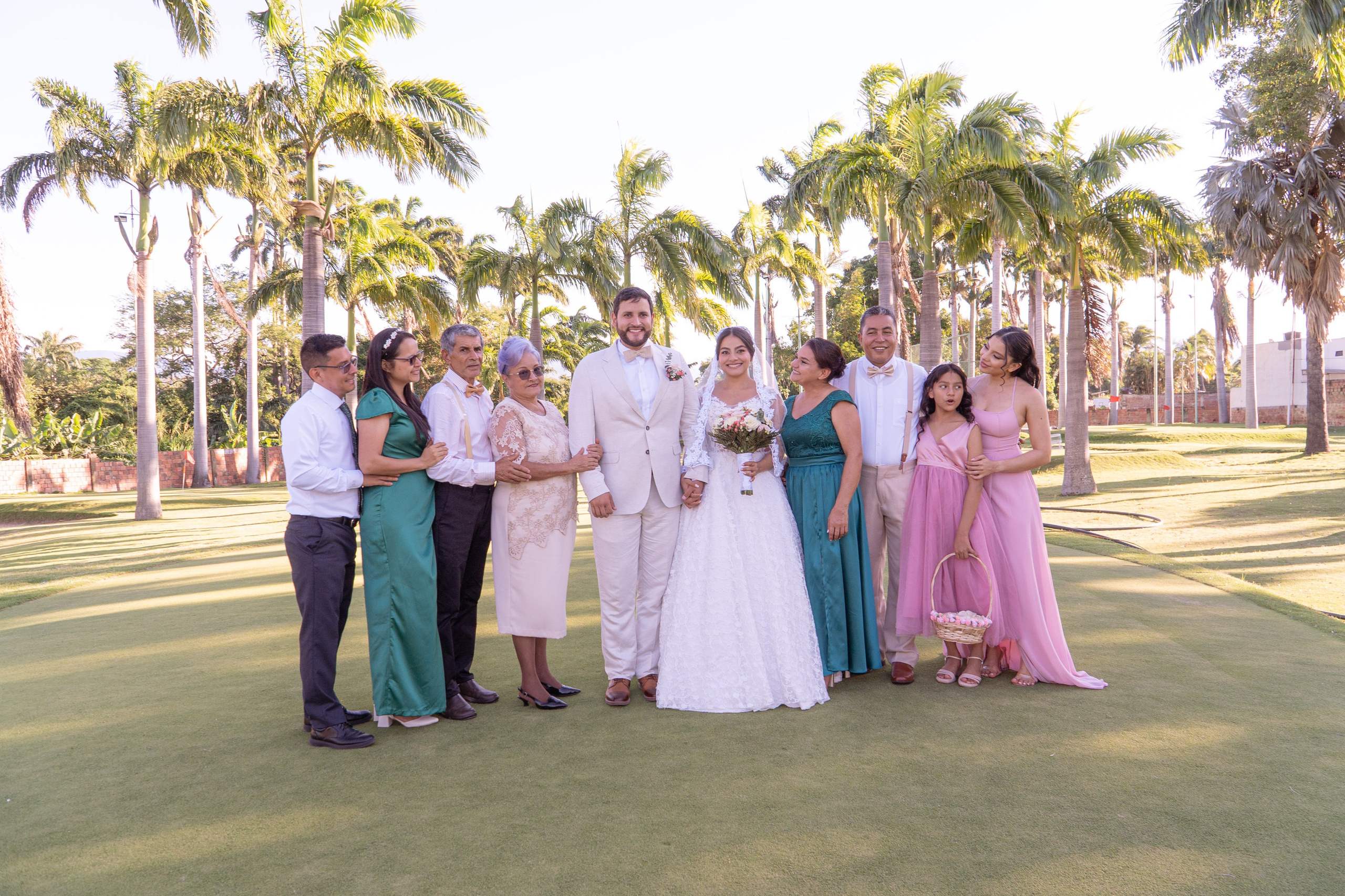 Carola & Gerson. Wedding Photographer in Barcelona and Medellin