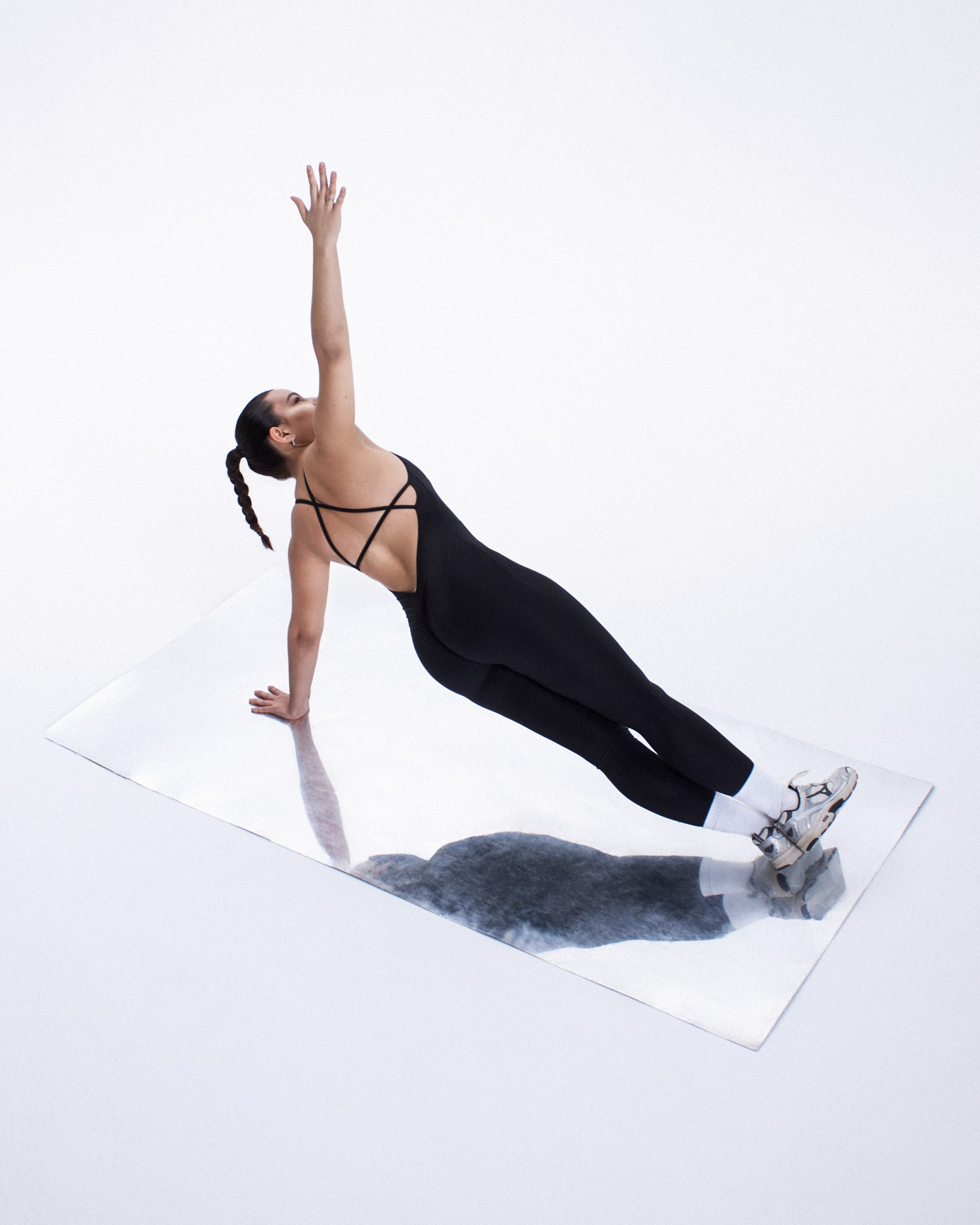 INDIVIDUAL & CREATIVE. VERONIKA TIKHOMIROVA | PHOTOGRAPHER