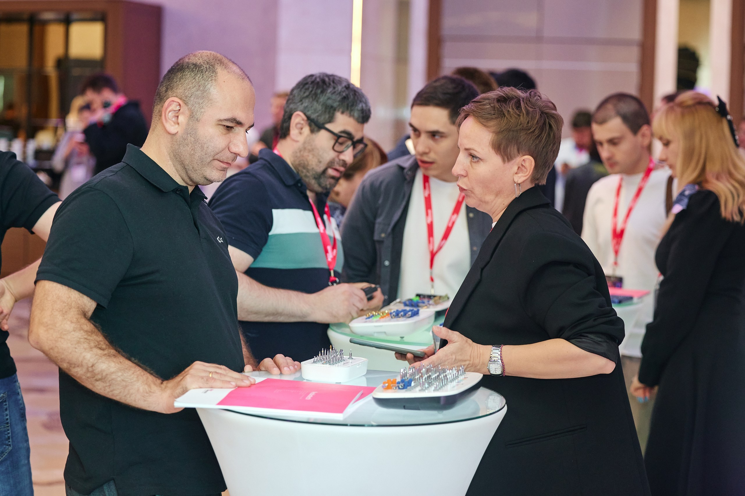 Конгресс имплантологов Neo Biotech 2025. Антон Артюшин, портретный фотограф. Москва