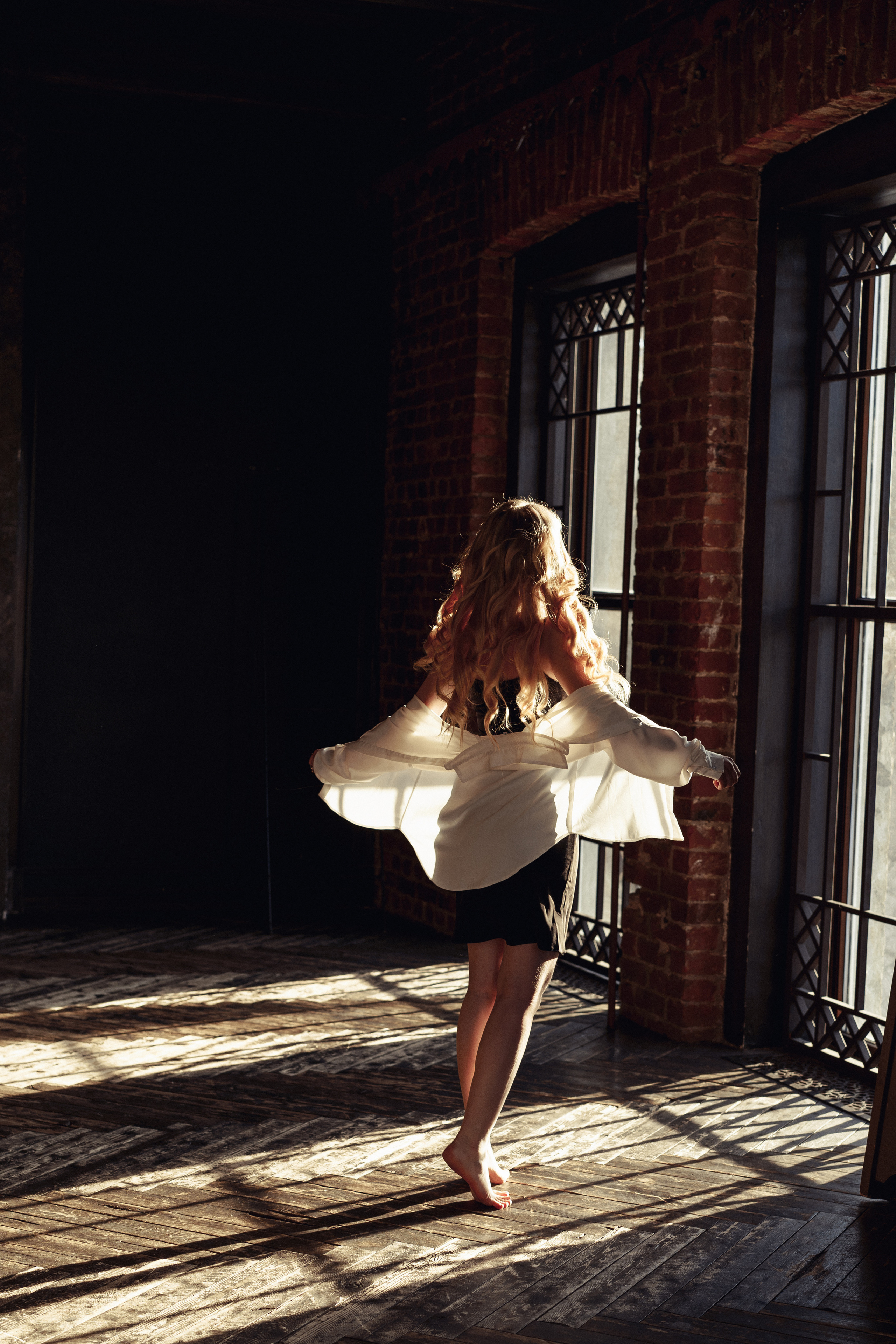 Фотосессия девушки в ванной. Рыжкова Елена — контент фотограф Москва Тюмень. Стилизация съемки