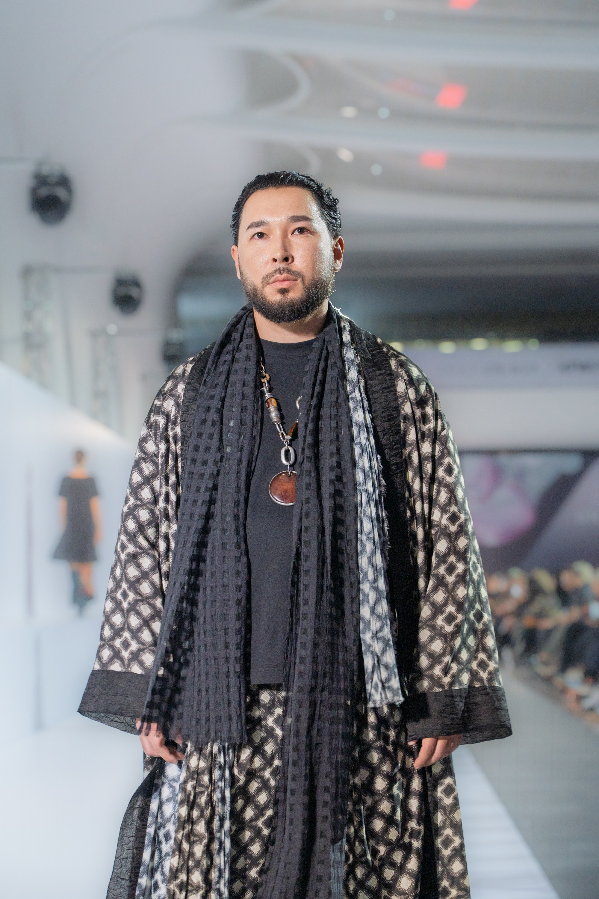 Yerlan Zholdasbek. Сайт Алматинского НЮ АРТ, будуар и фэшн фотографа Дениса Карпенко