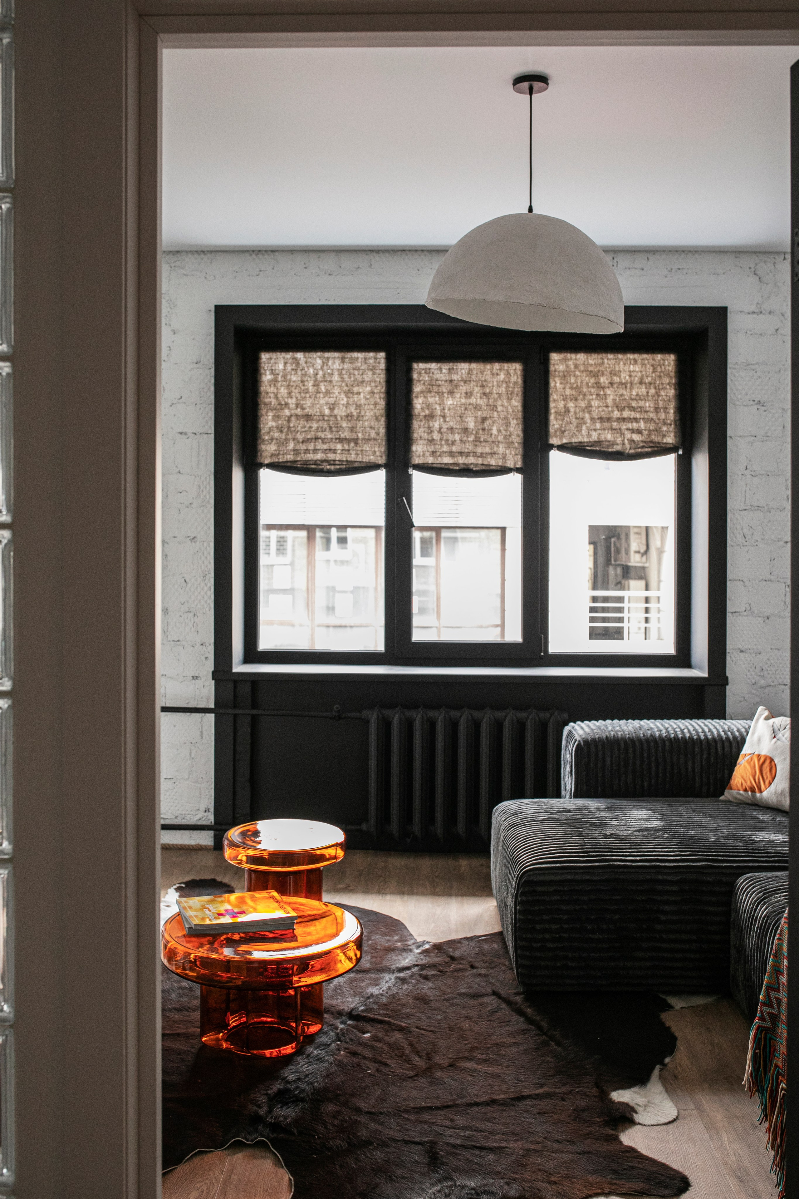 Суворовская 33. Ольга Пилант. АРТ, бэкстейдж, свадебная и семейная фотография, городской портрет, интерьерная фотография