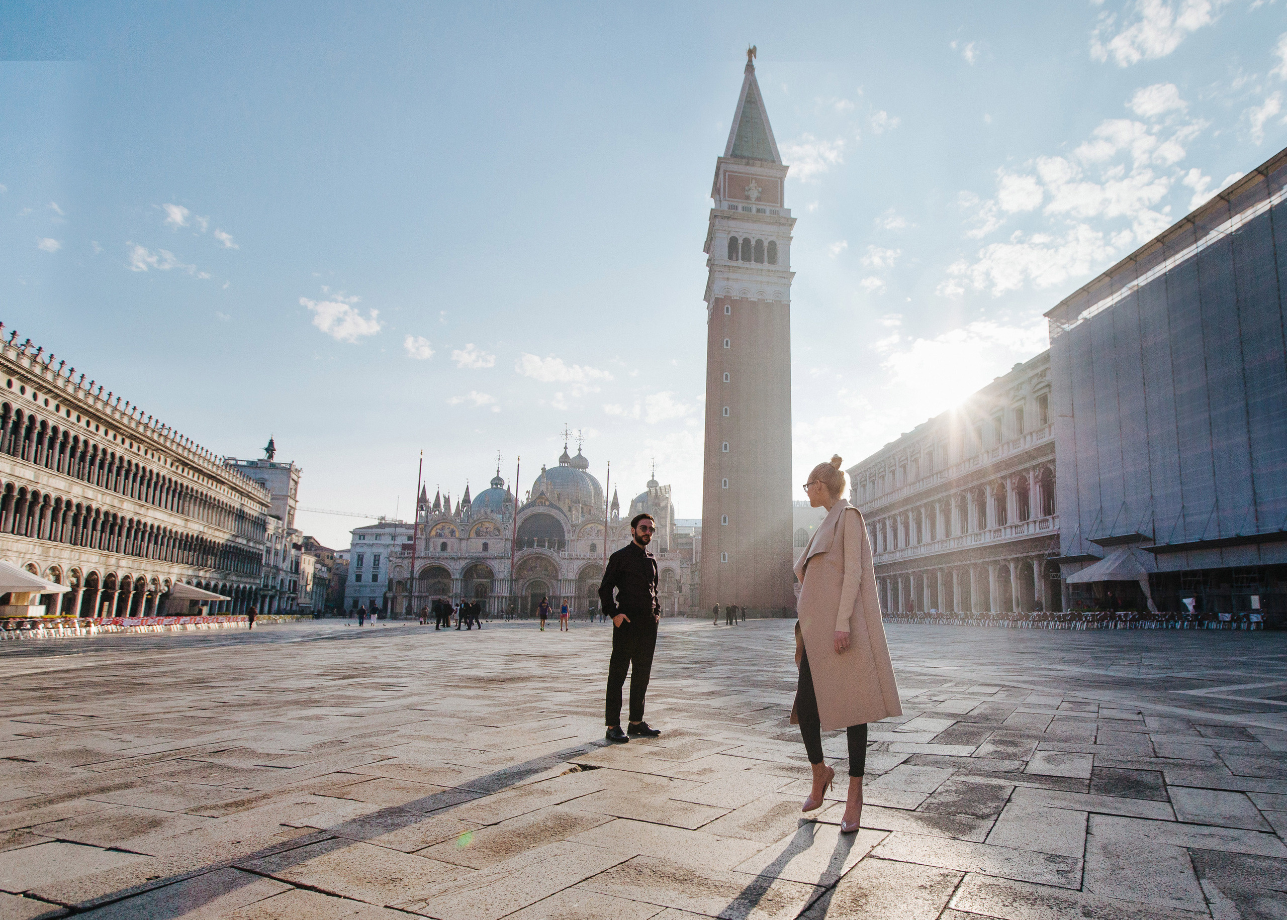 Denis + Arina / LOVE STORY / Venice. Photographer and videographer for wedding in Italy: Rome, Milan, Venic