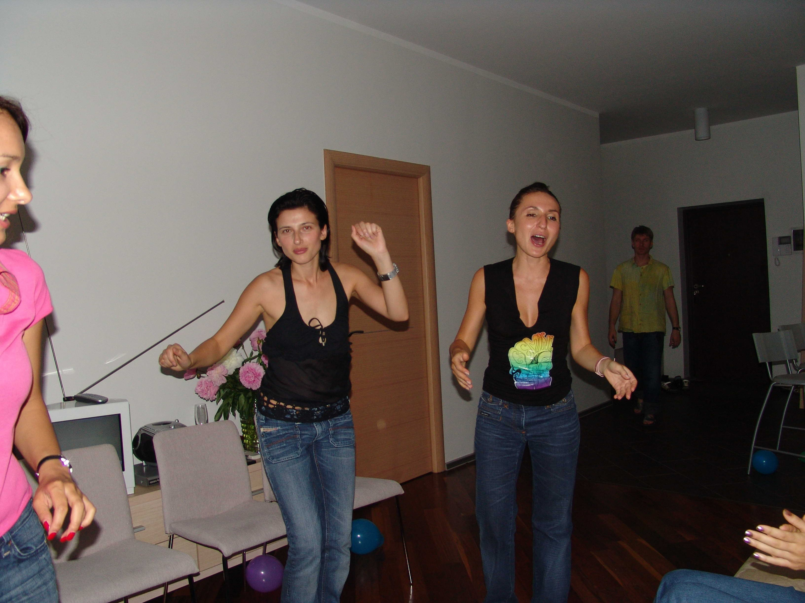 Улыбкина Канева. Заставка