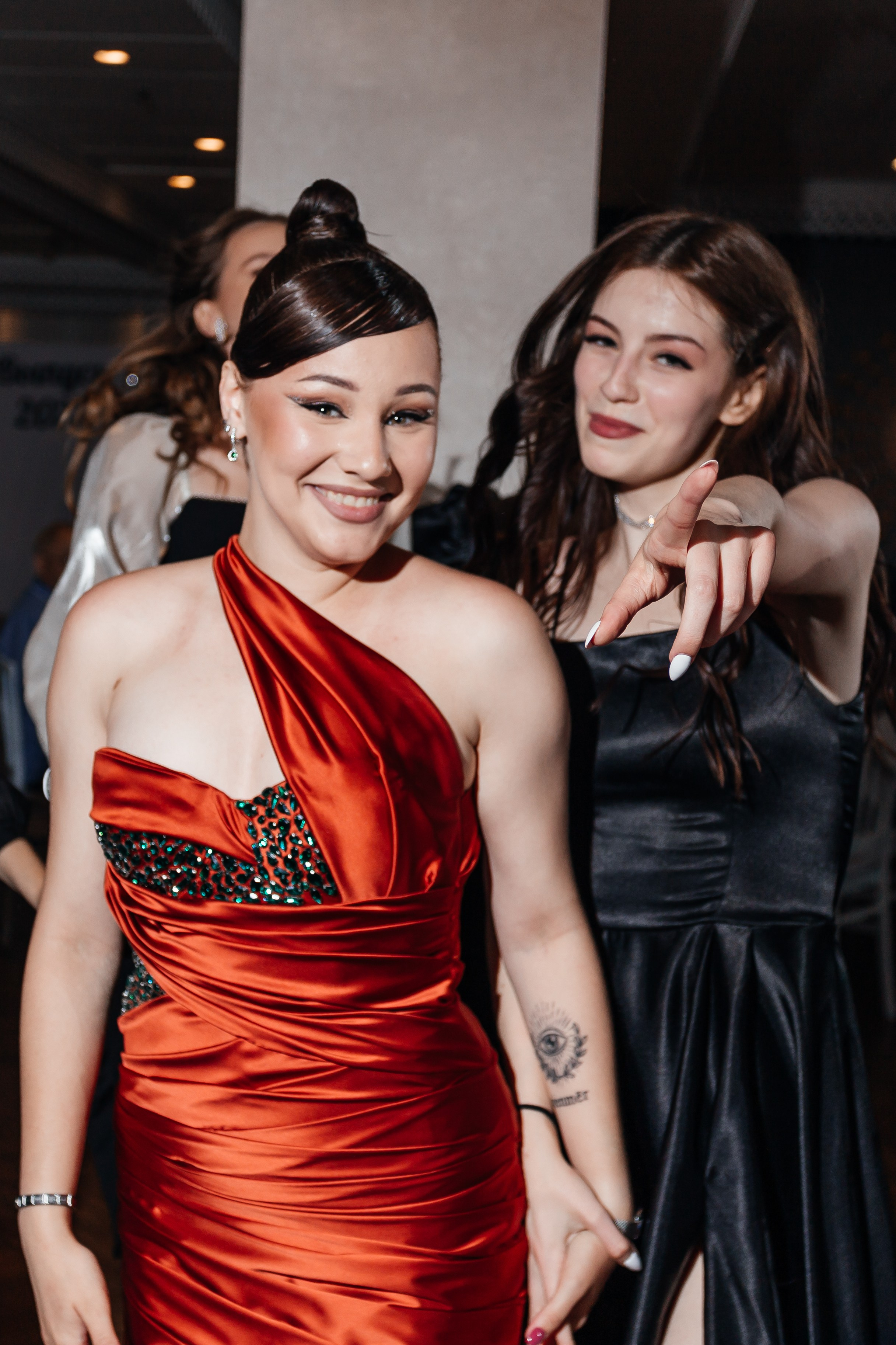 Выпускной 11 «А». Школа № 42. Свадебный фотограф в Краснодаре Николай Крауз