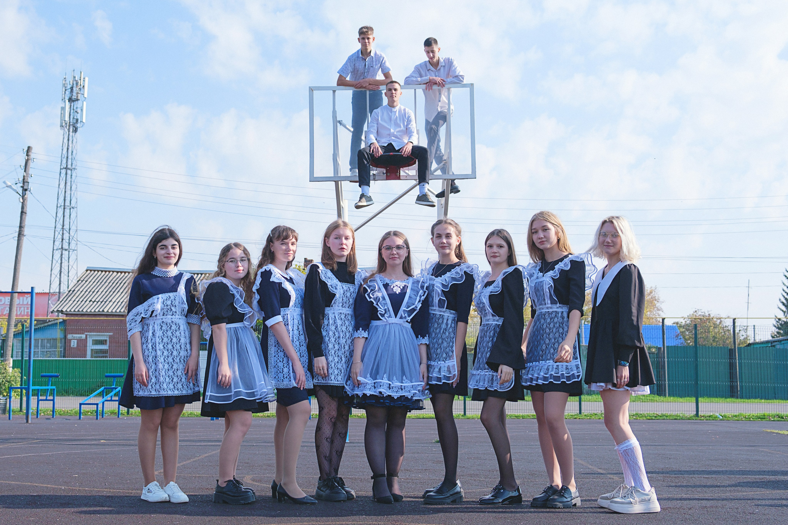 Выпускной альбом 2024. Фотограф и видеограф в Омск/Москва Сащенко Лера