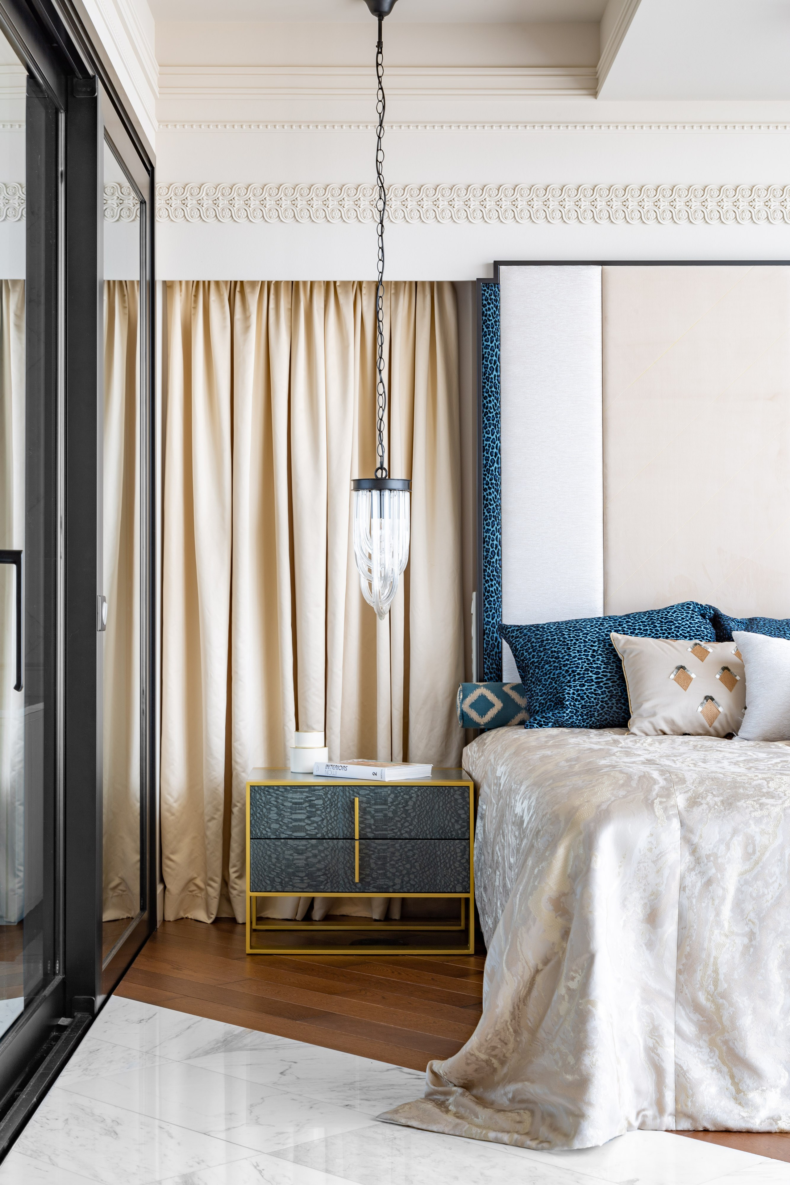 Квартира с пилоном. Интерьерный фотограф Краснодар Денис Педань