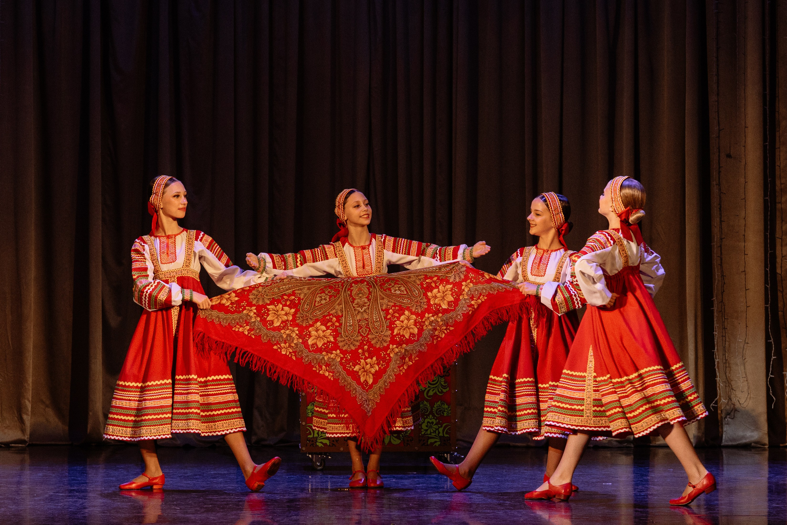 Сибирские узоры ДК Ефремова. Фотограф Юлия Мальцева