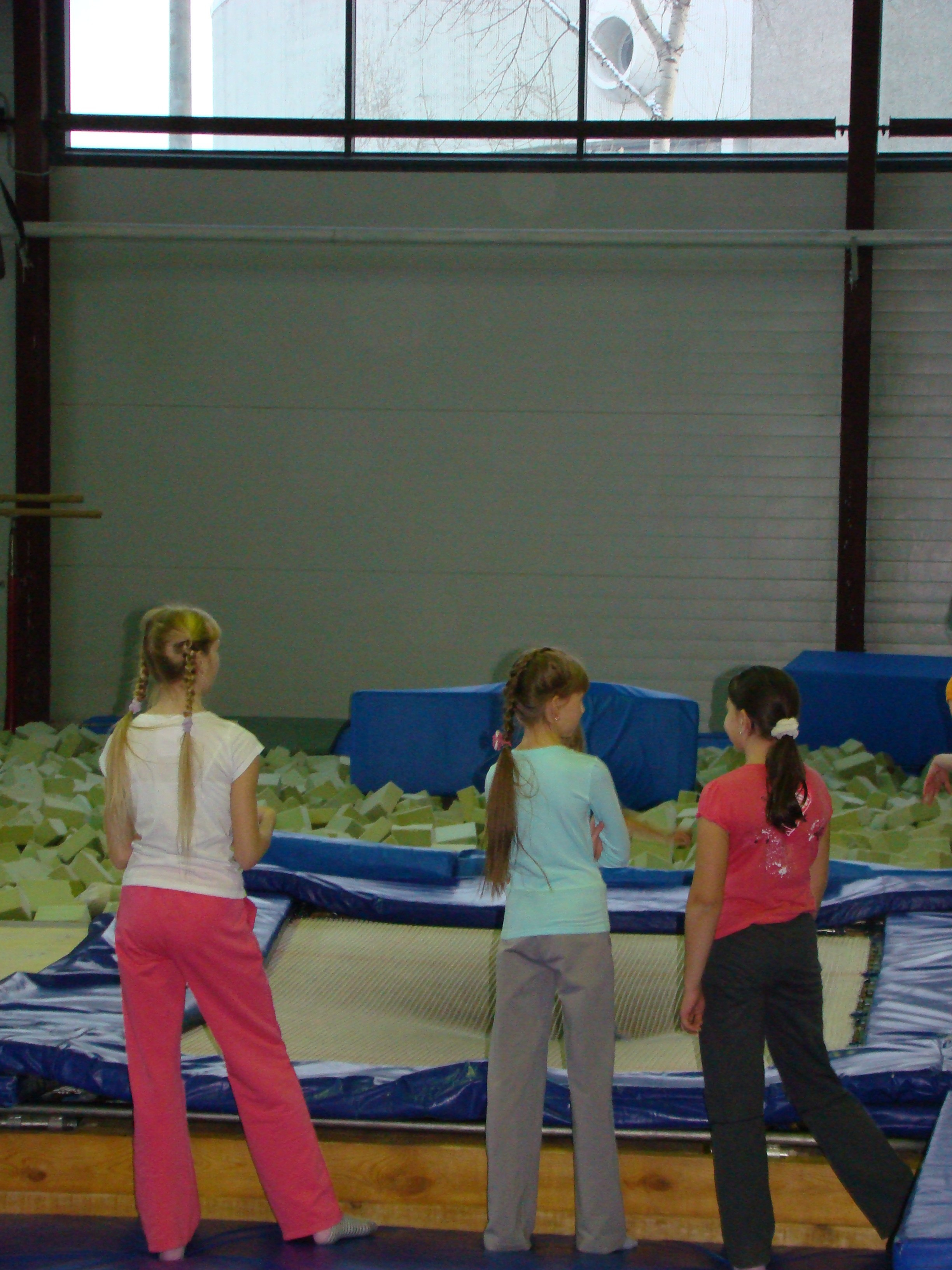 Катя ДР 12 лет Дома + Спортекс 04.12.2011. Семейный, Свадебный фотограф СПБ Питер— Романова Екатерина