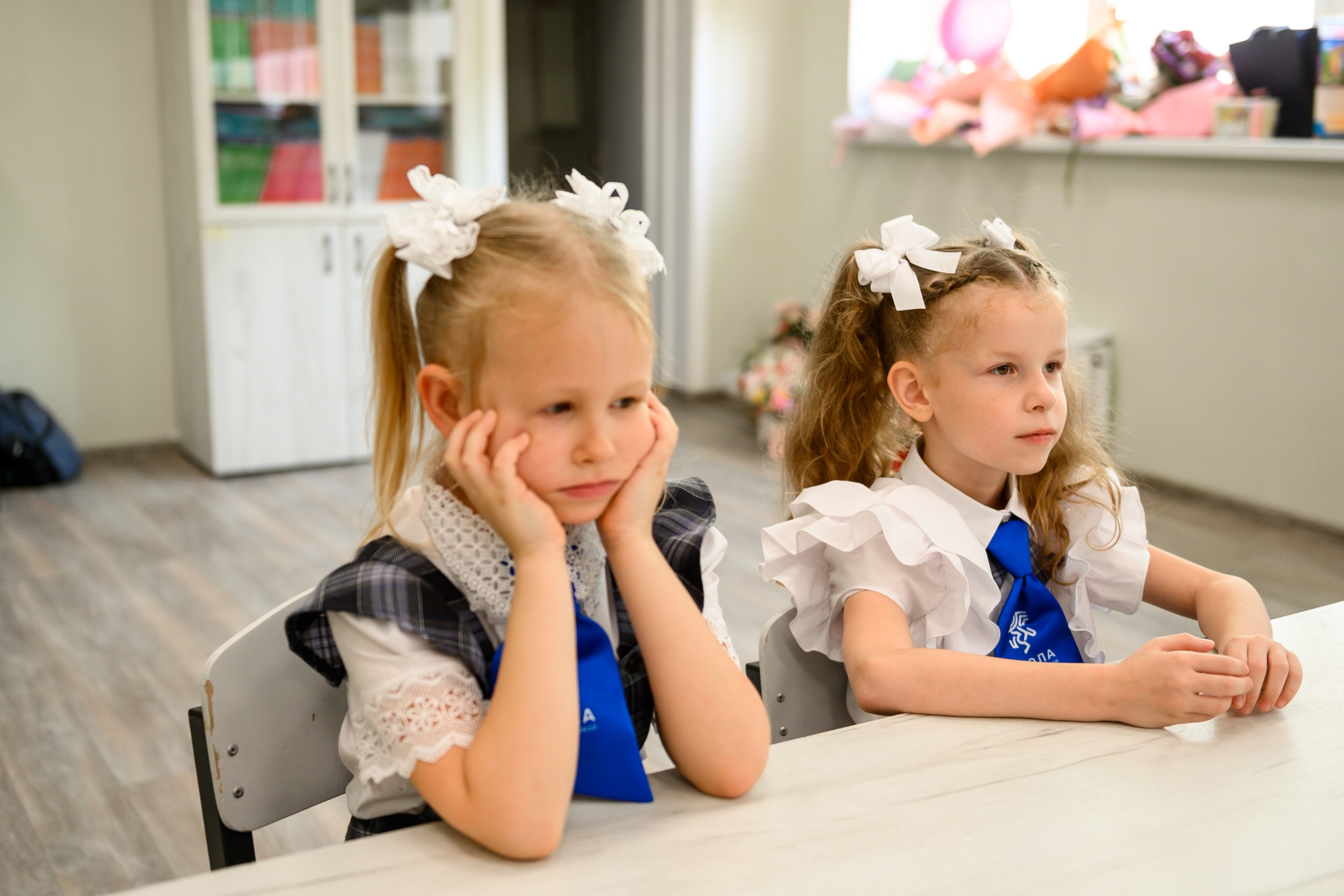 Первый раз в первый класс школа Страховой. Свадебный и семейный фотограф София Невская