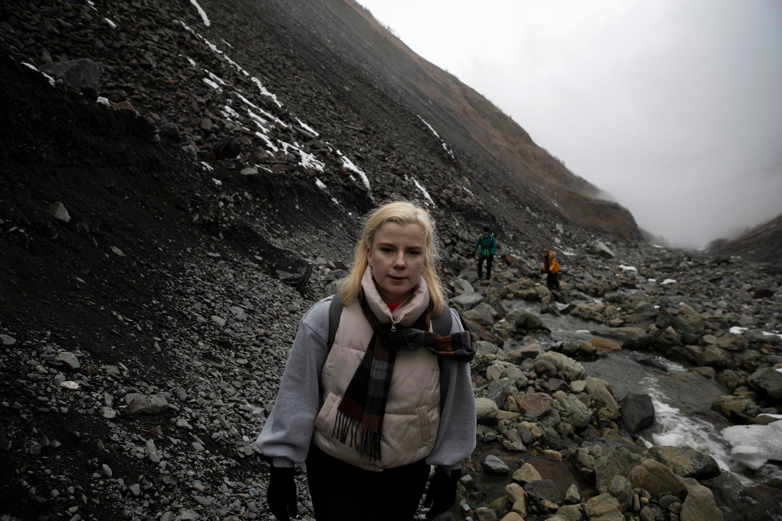 фотосессия в горах,  восхождение, фотографии с восхождения, фотосессия, фотосессия туристов, треккинг, парапланы