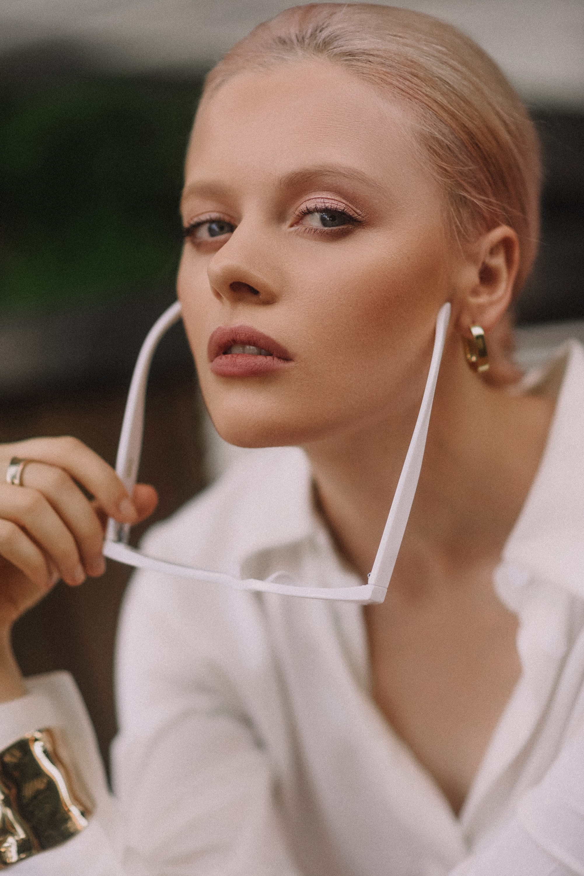 Портретная фотосессия на улице для девушки. Женский портрет 💋 Индивидуальные фотосессии для девушек в Москве