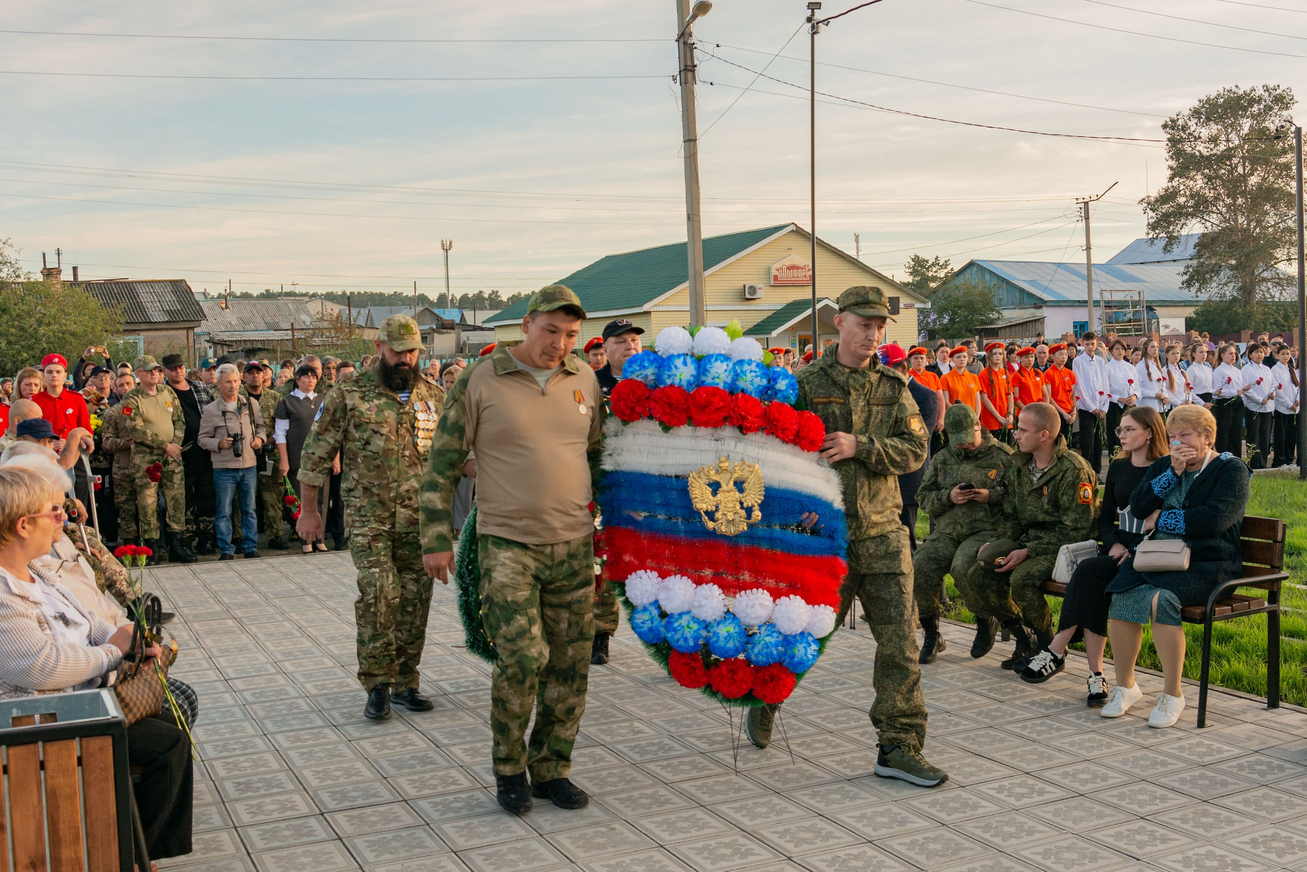 Открытие мемориального комплекса. Фотограф широкого профиля Чита-Цасучей