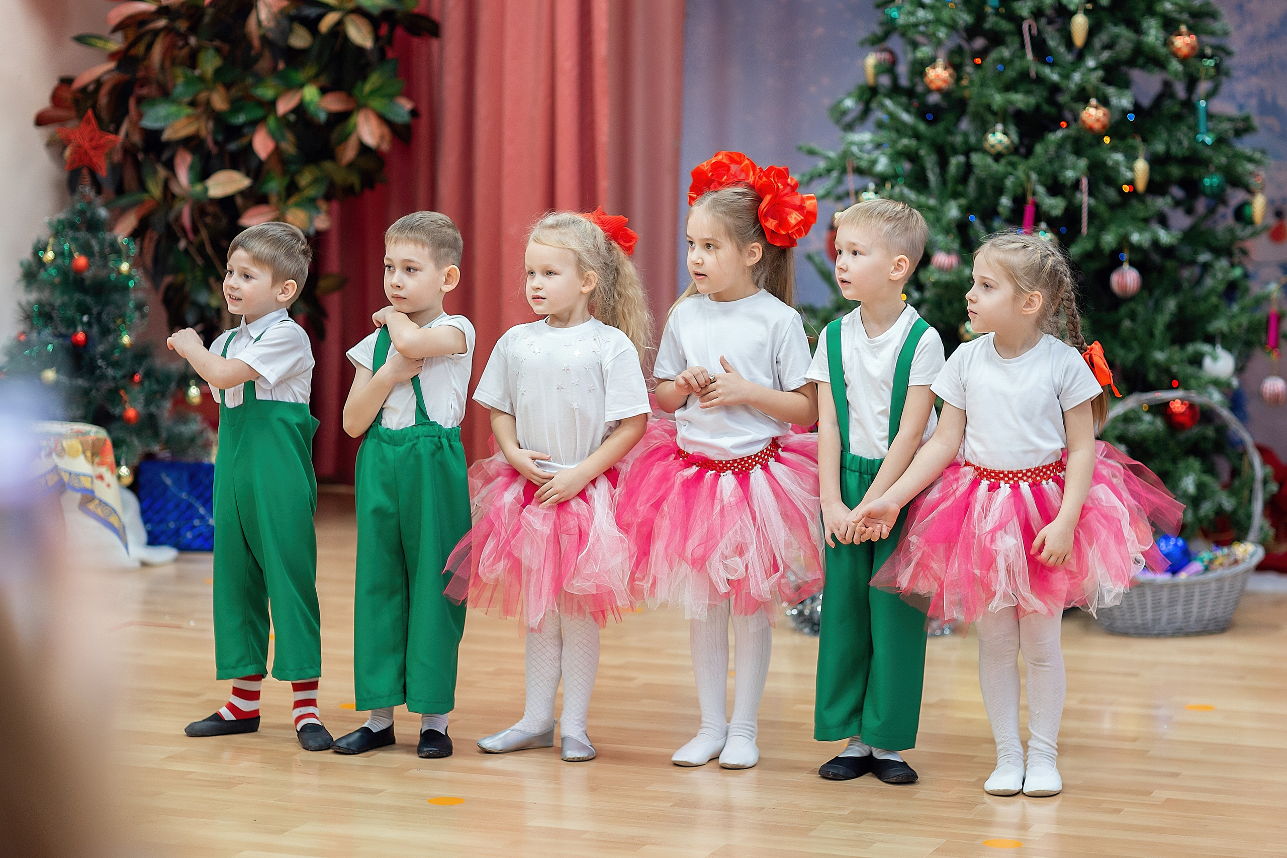 Утренник_"Карамельная фабрика» 2024. Семейный фотограф в Санкт-Петербурге