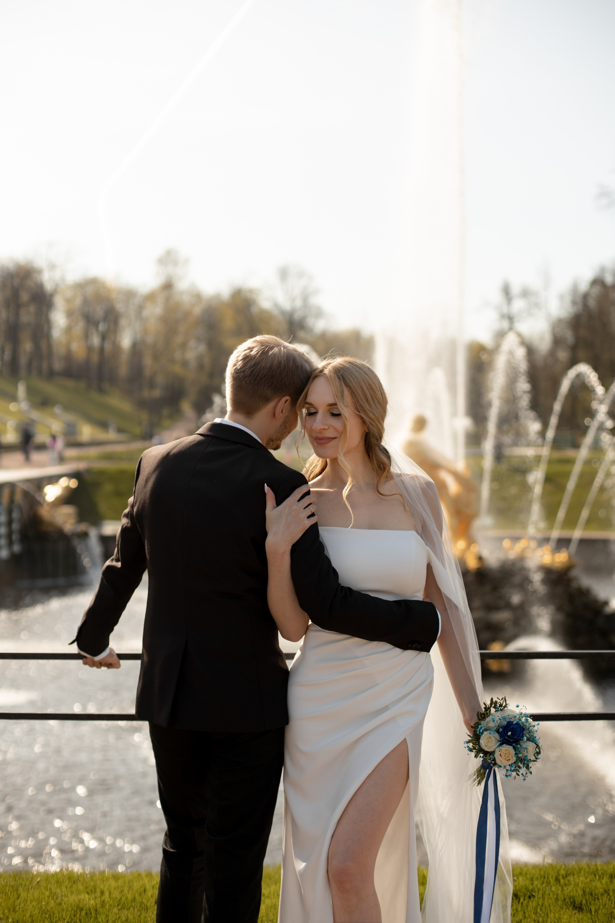 Петергоф / ЗАГС + прогулка. Свадебный и семейный фотограф в Москве Диана Левченко