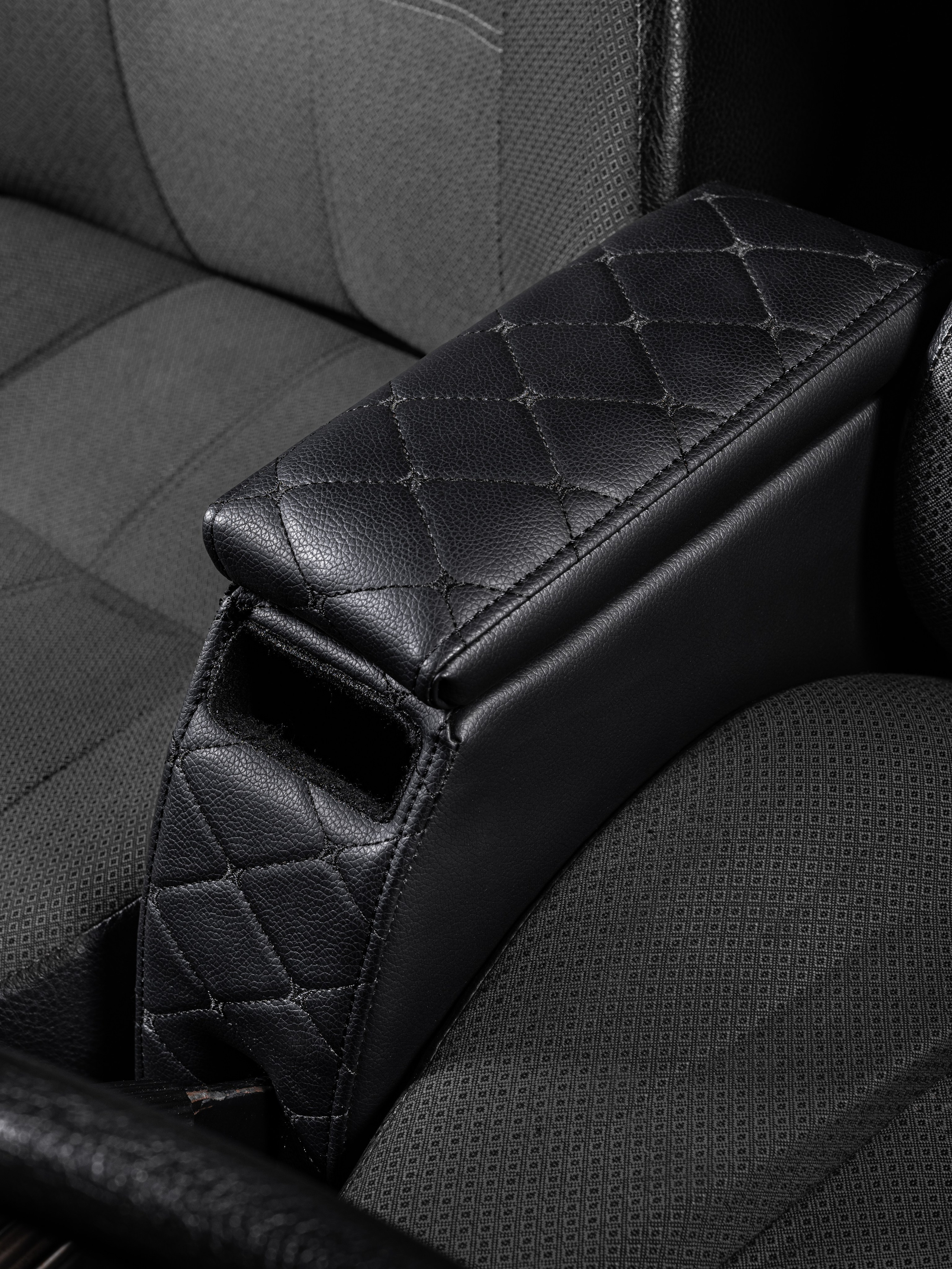 Автоподлокотники. Предметный фотограф, фото для маркетплейсов Пятигорск, КМВ