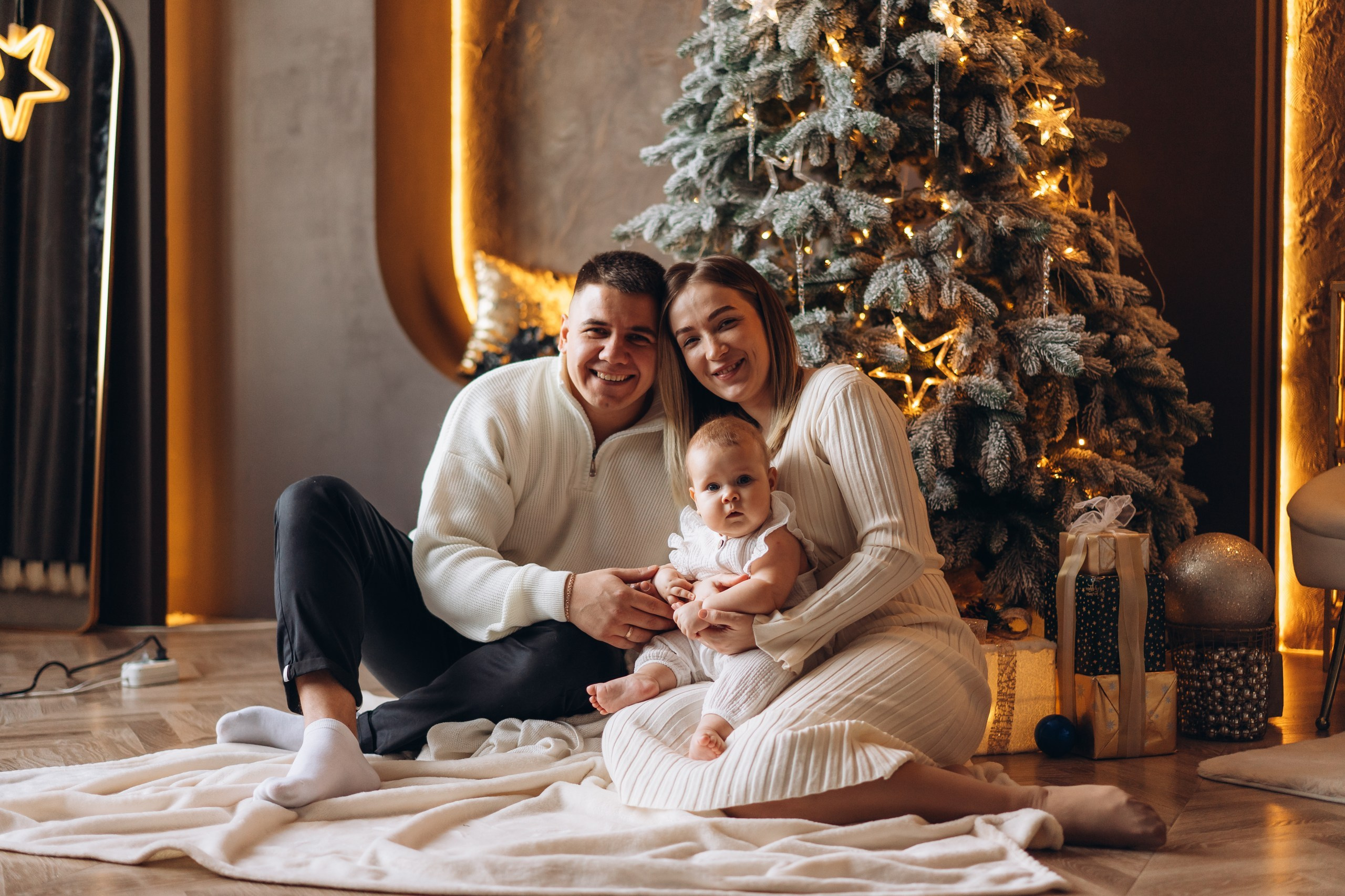 Семейная съемка в студии. Фотограф Екатеринбург Кокшарова Александра