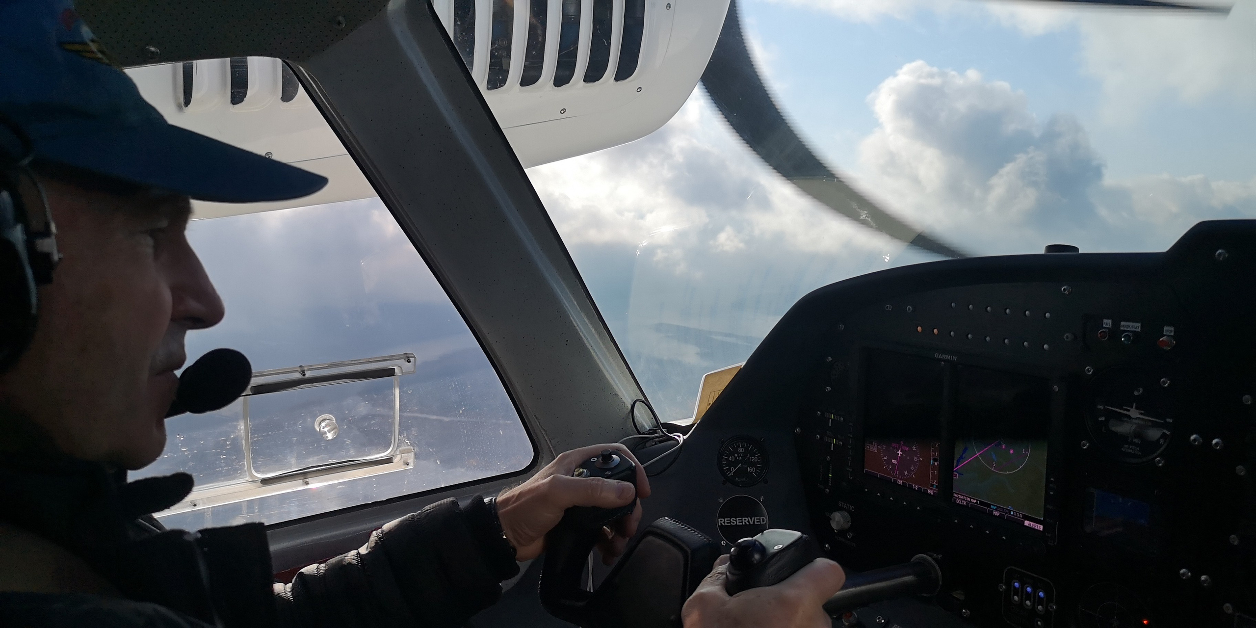 Каспийское море (наука на Ла-8) (2021 г.). Фотоальбом показывающий увлекательный мир авиации и мир медведей Андрея Иванова