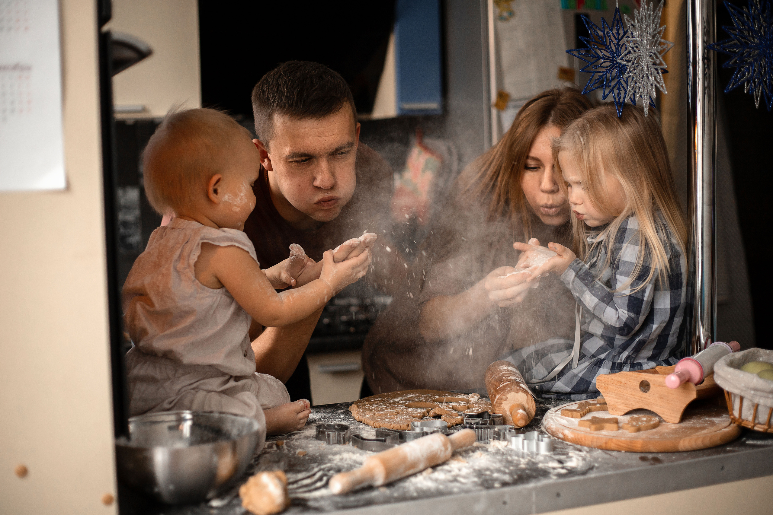 Предновогодние приготовления. Семейный и детский фотограф в Калуге Вероника Голованова