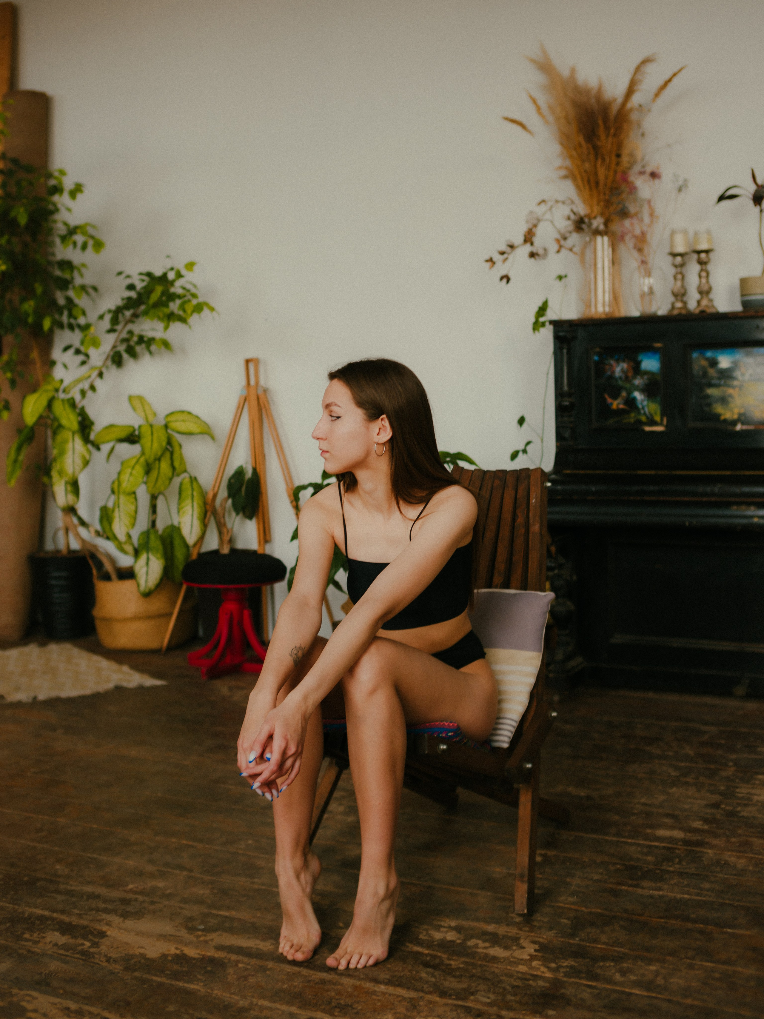 Эвелина в уютной студии. Главная