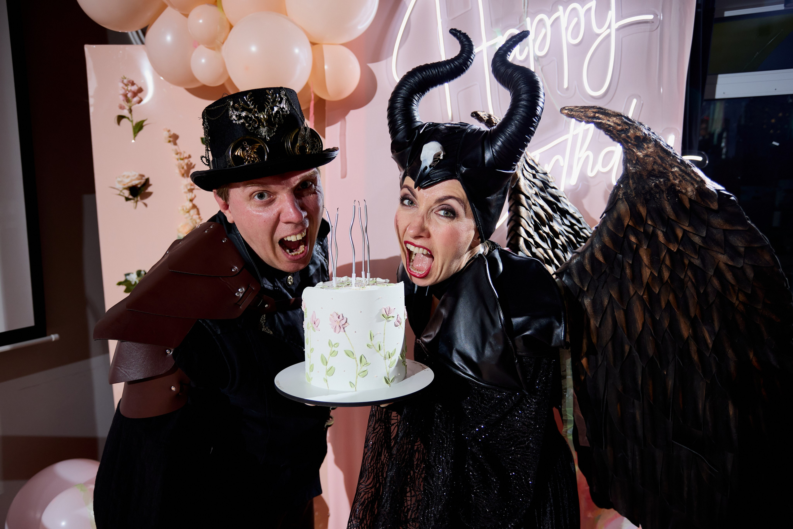 Малифисента и Тесла шоу. Свадебный фотограф Москва и Московская область Борисов Сергей