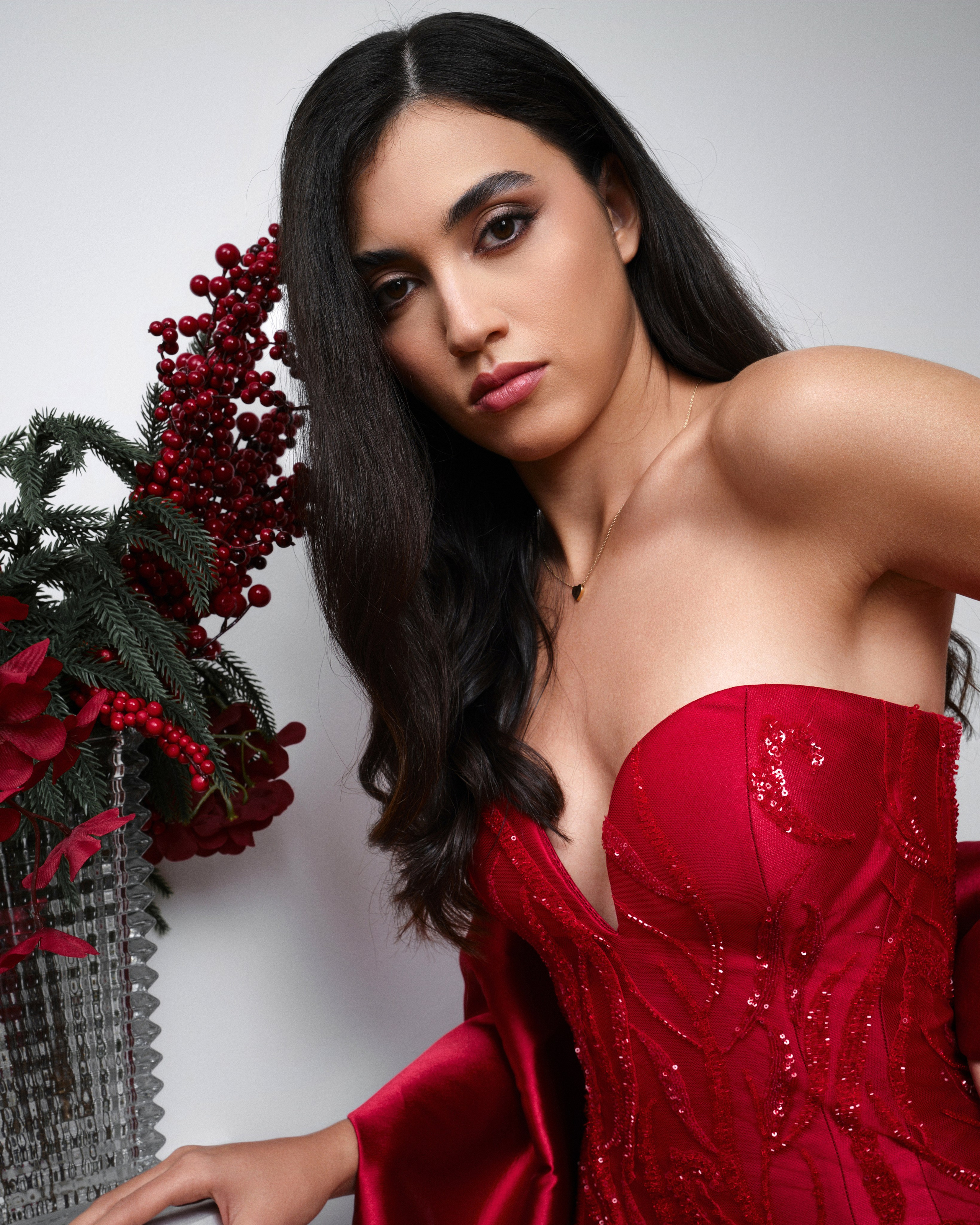 Brand Dress. NOIZOMAX Художественный фотограф в Дубай