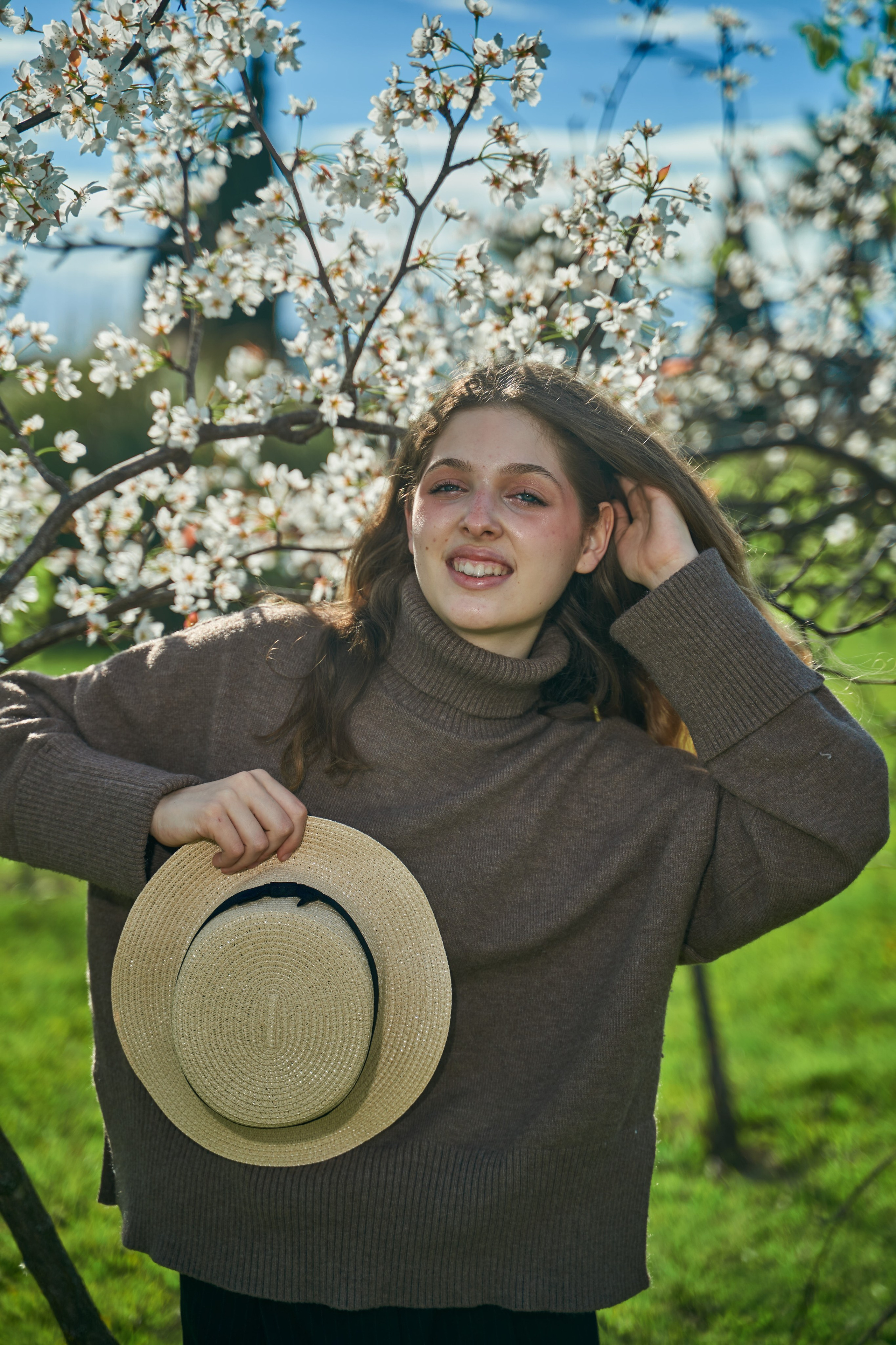 Фотосессия Марии в цветении. Фотограф Абхазия|Цандрипш|Гагра|Сириус|Красная Поляна Артём Большаков