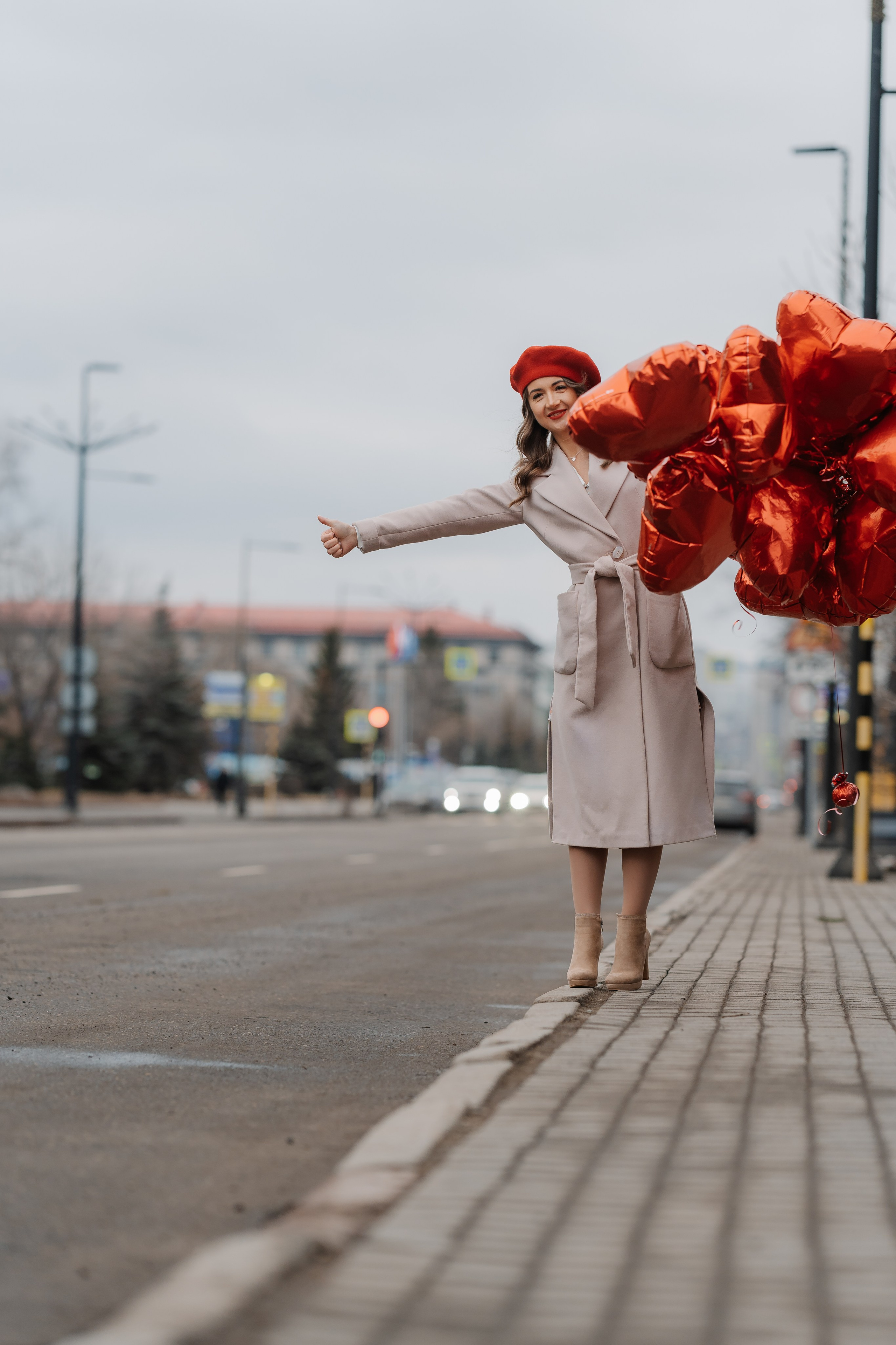 Аня с шарами. СВАДЕБНЫЙ ФОТОГРАФ КРАСНОЯРСК