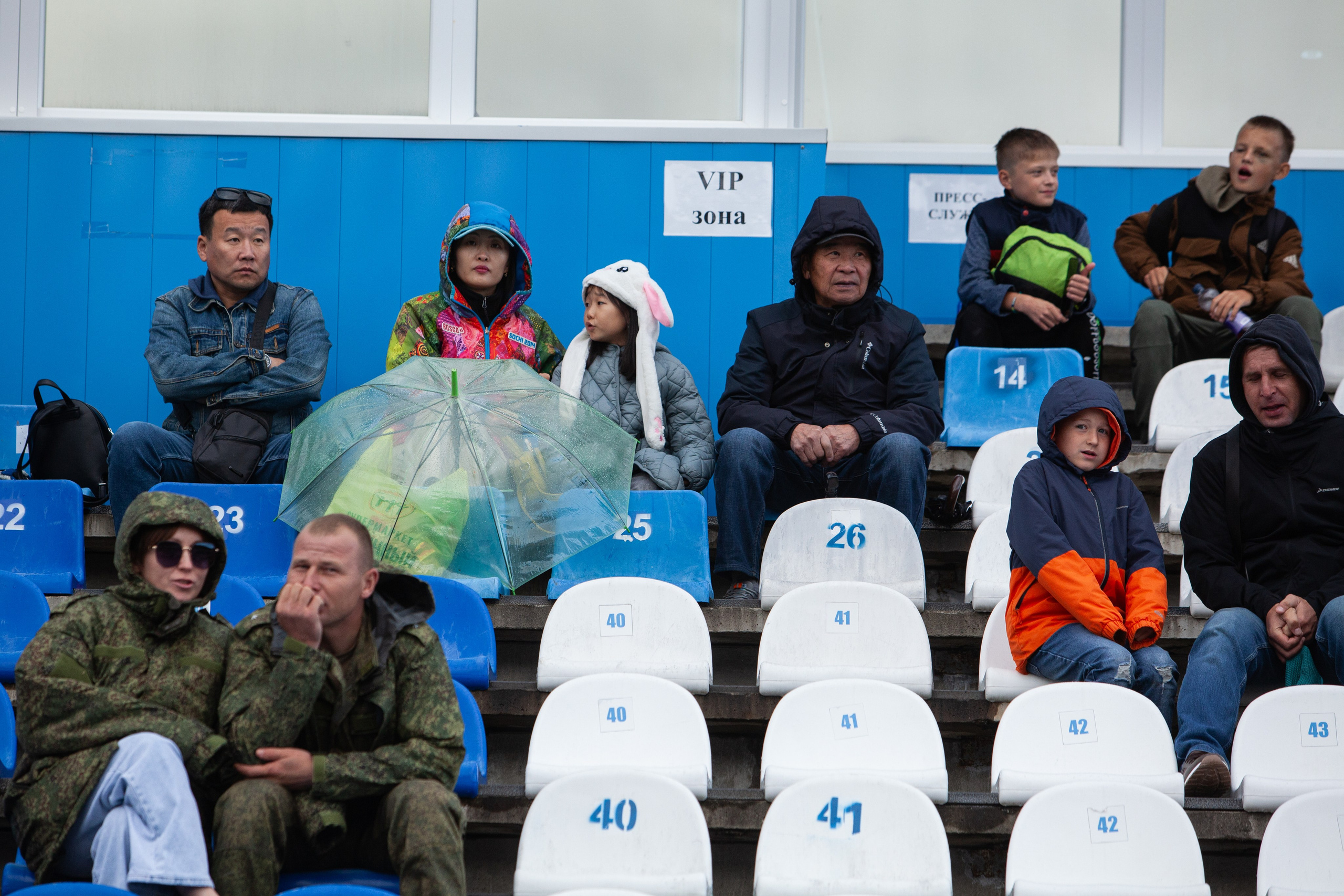 Матч юношеской футбольной лиги между командами СШ «Сахалин» и «СШОР № 1» (Комсомольск-на-Амуре). Кутузов Евгений Фотограф в Южно-Сахалинске