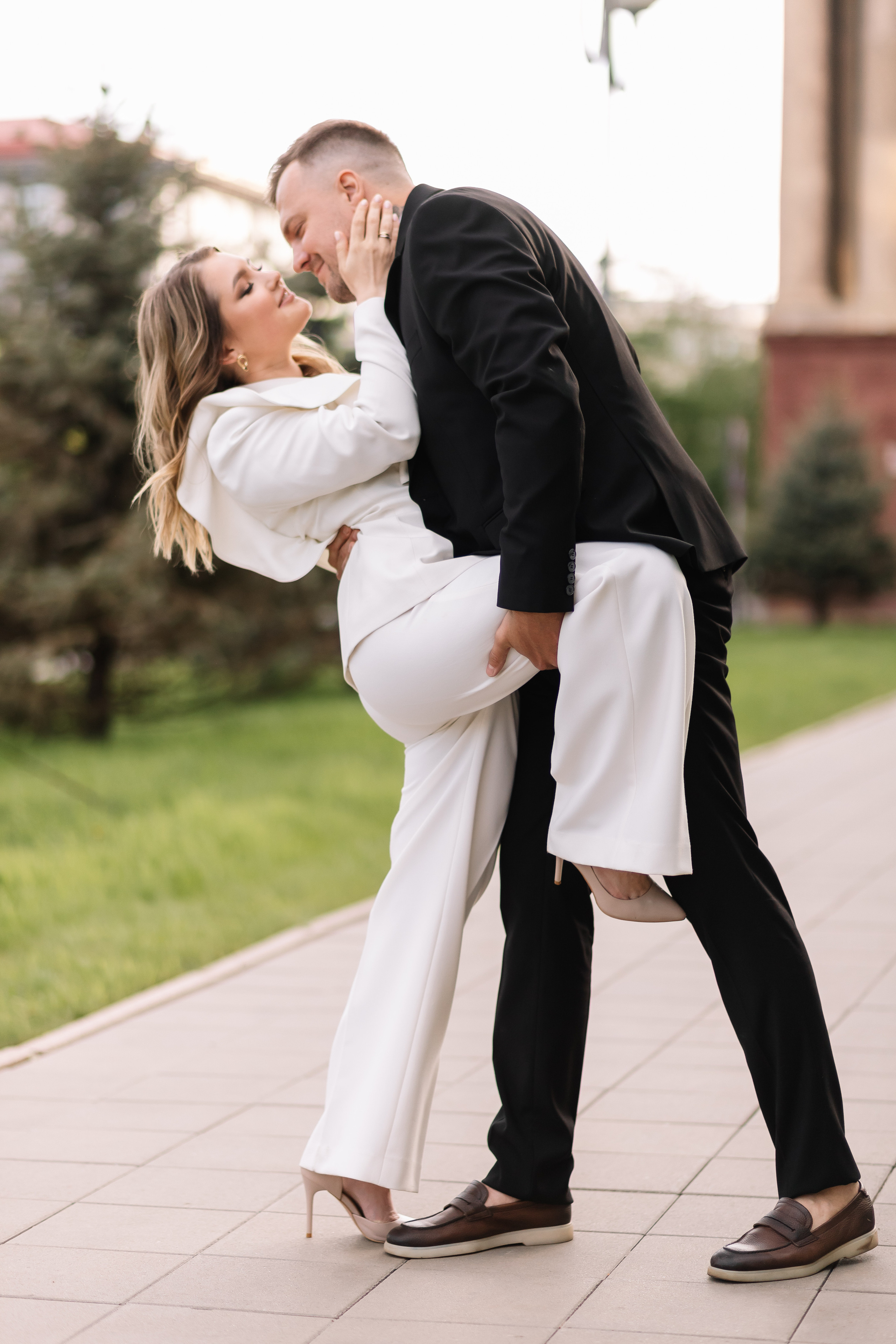 Александр и Анастасия. Свадебный фотограф в Красноярске Артем Медведев