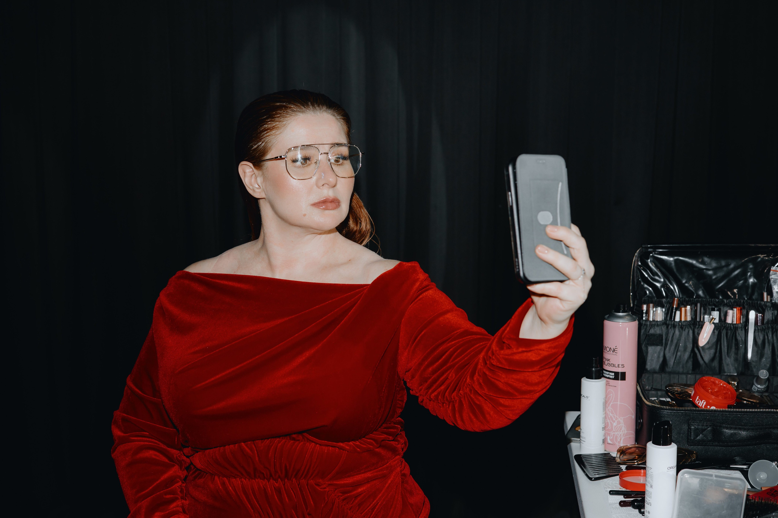 Backstage для журнала «Караван историй» с Юлией Куварзиной. Фотограф в Москве и Санкт-Петербурге Дарина