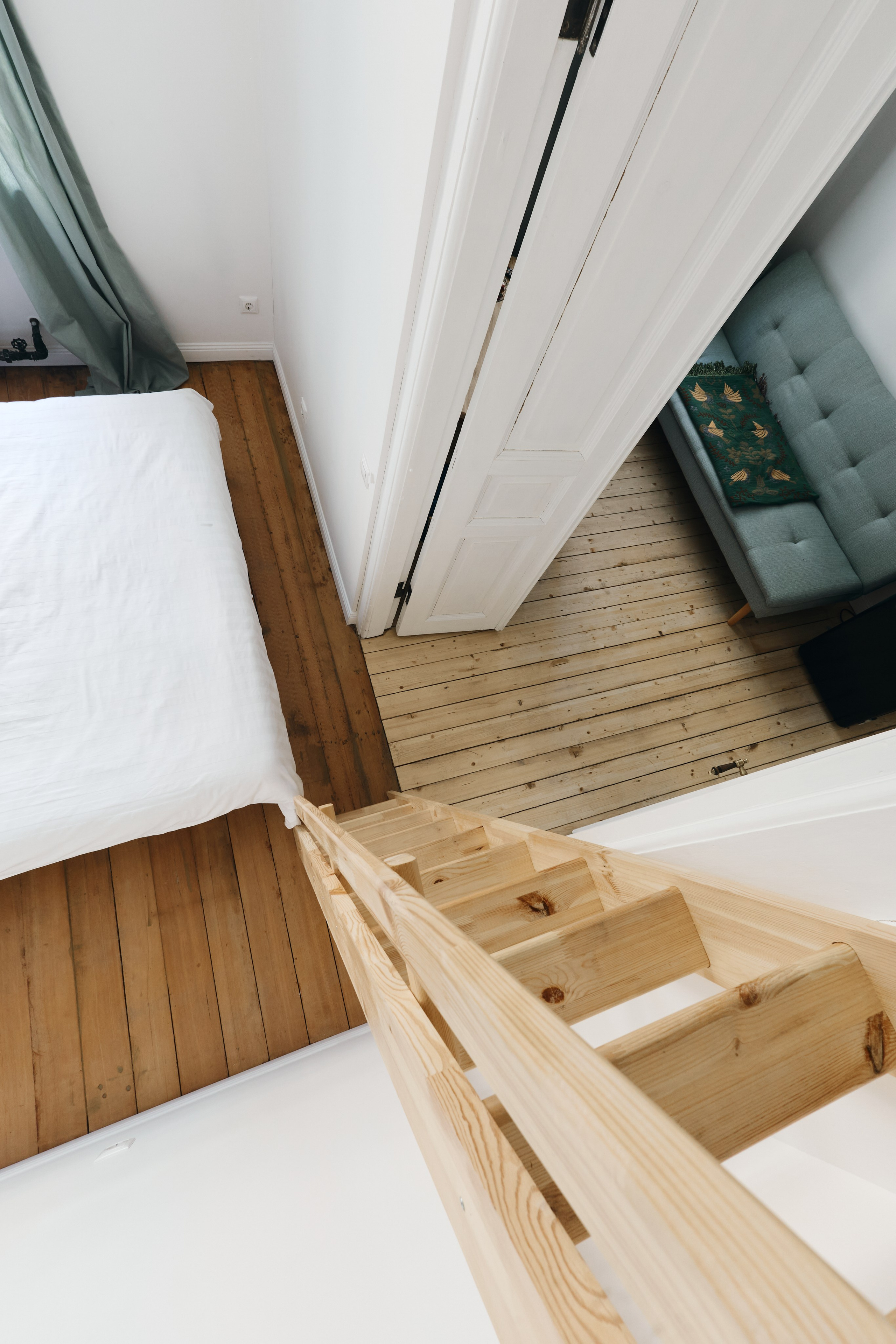 Интерьерная съемка отеля. Фэшн-фотография и портреты в Владивостоке. Превращаю съёмку в повествование — создаю образы с сюжетом, которые остаются в памяти