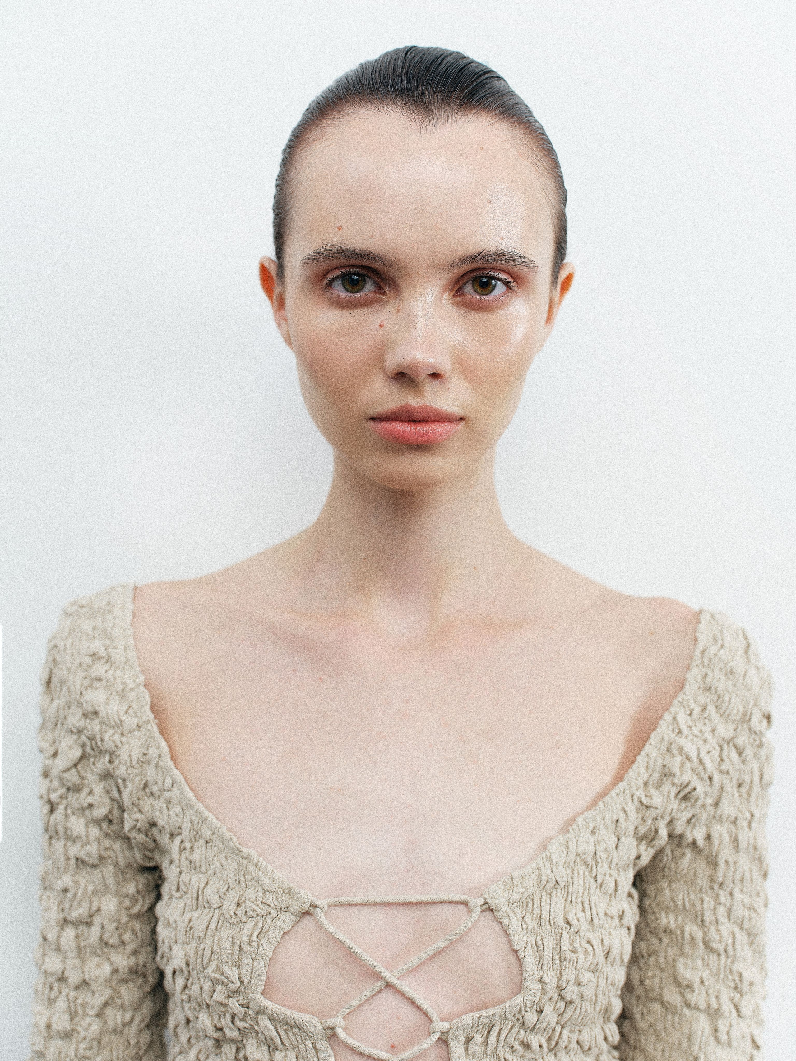 Anastasiia H. Axis model management