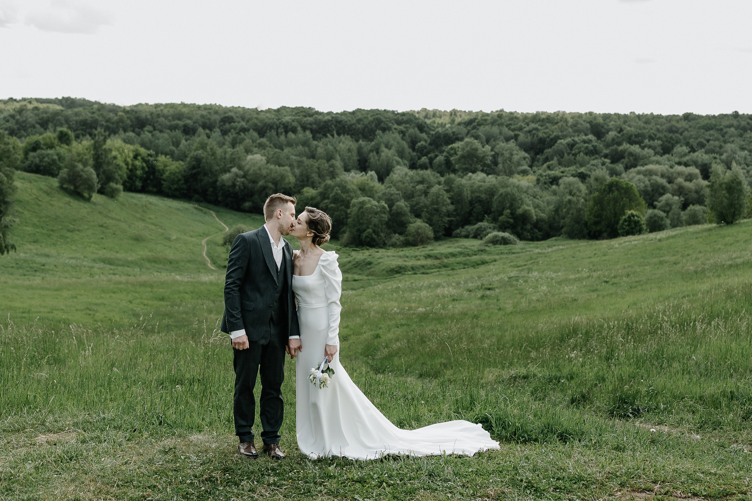 Свадебные сборы и фотосессия в отеле Милан. Свадебный фотограф Москва — Сергей и Татьяна