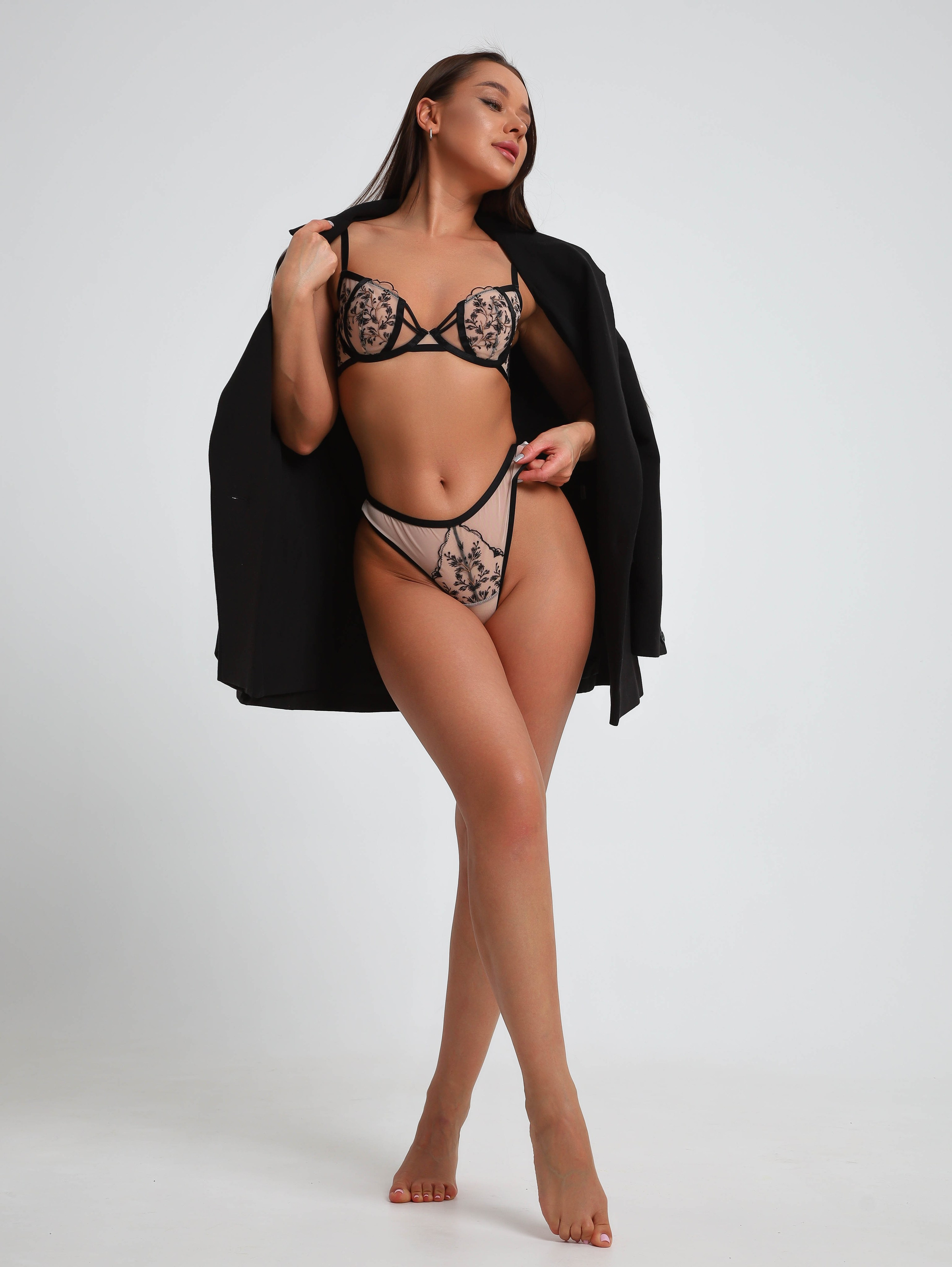 Фотосессия нижнего белья в г. Иваново. Съемка для маркетплейс г. Иваново Ольга Денисенко