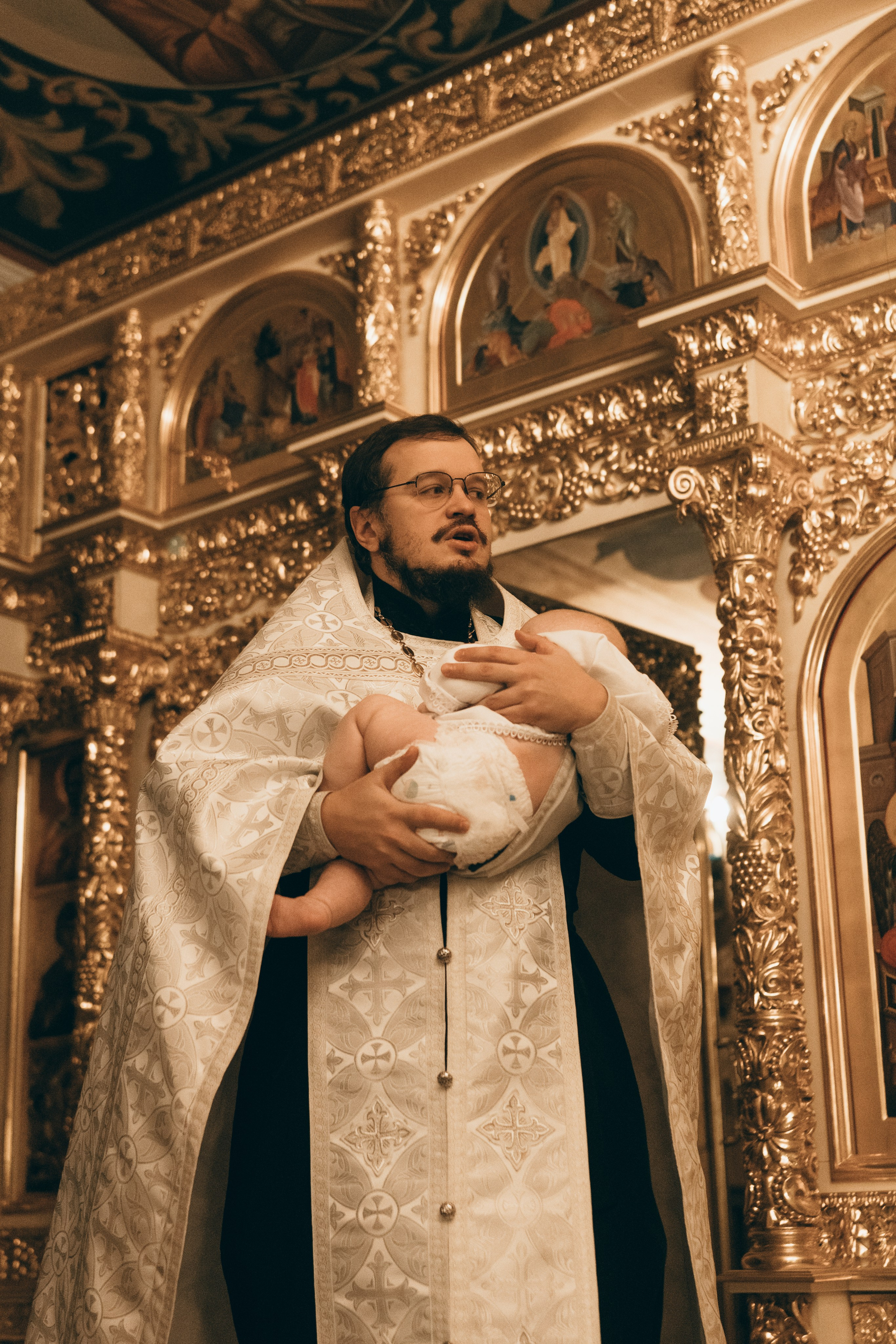 Таинство Крещения в Храм Иверской Божией матери Мичуринский проспект 68. Семейный, ньюборн фотограф, фотограф на роды в Москве, Виктория Тюльдюкова