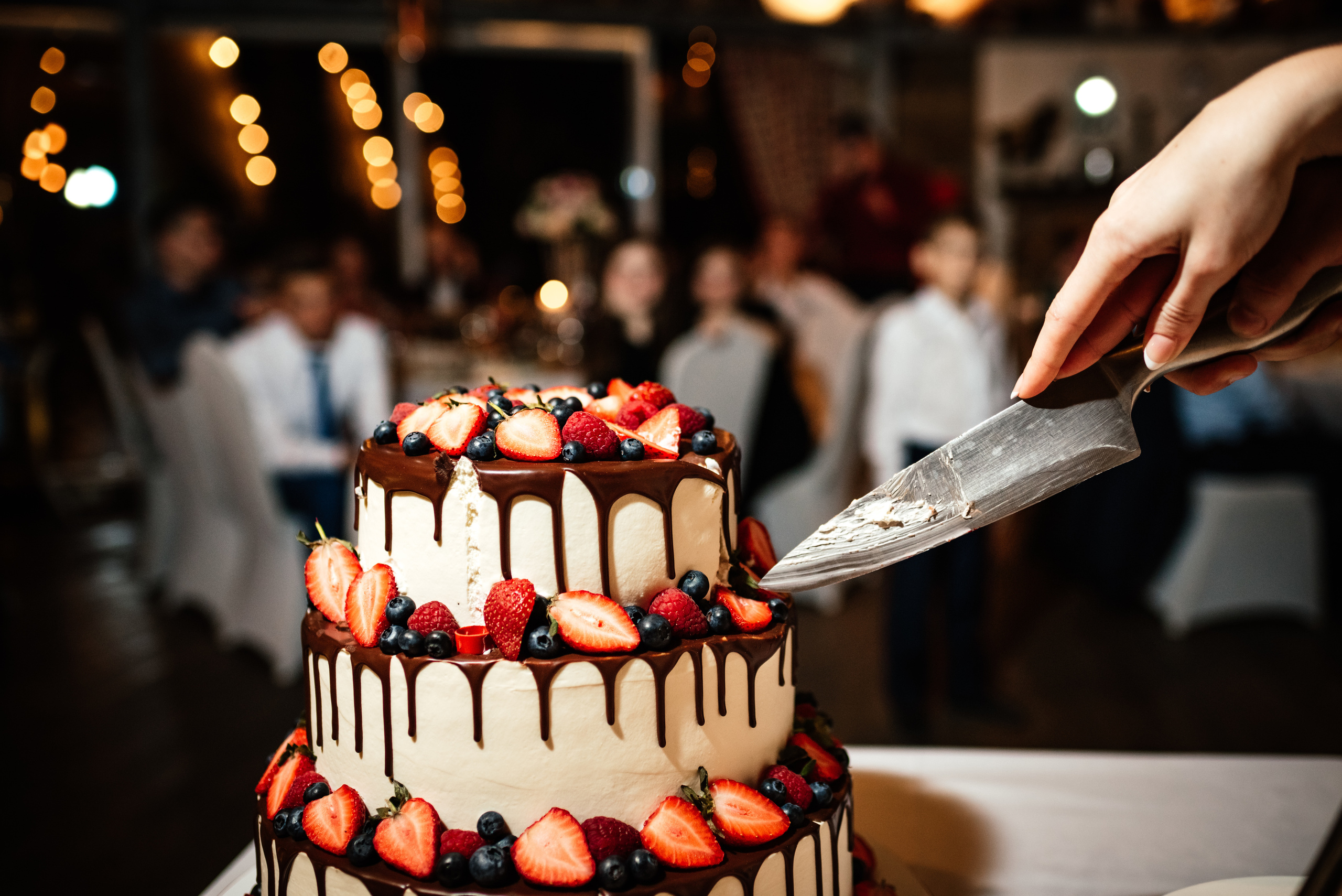 Фотограф на свадьбу. Свадебный, репортажный и семейный фотограф в Москве Арина Зак