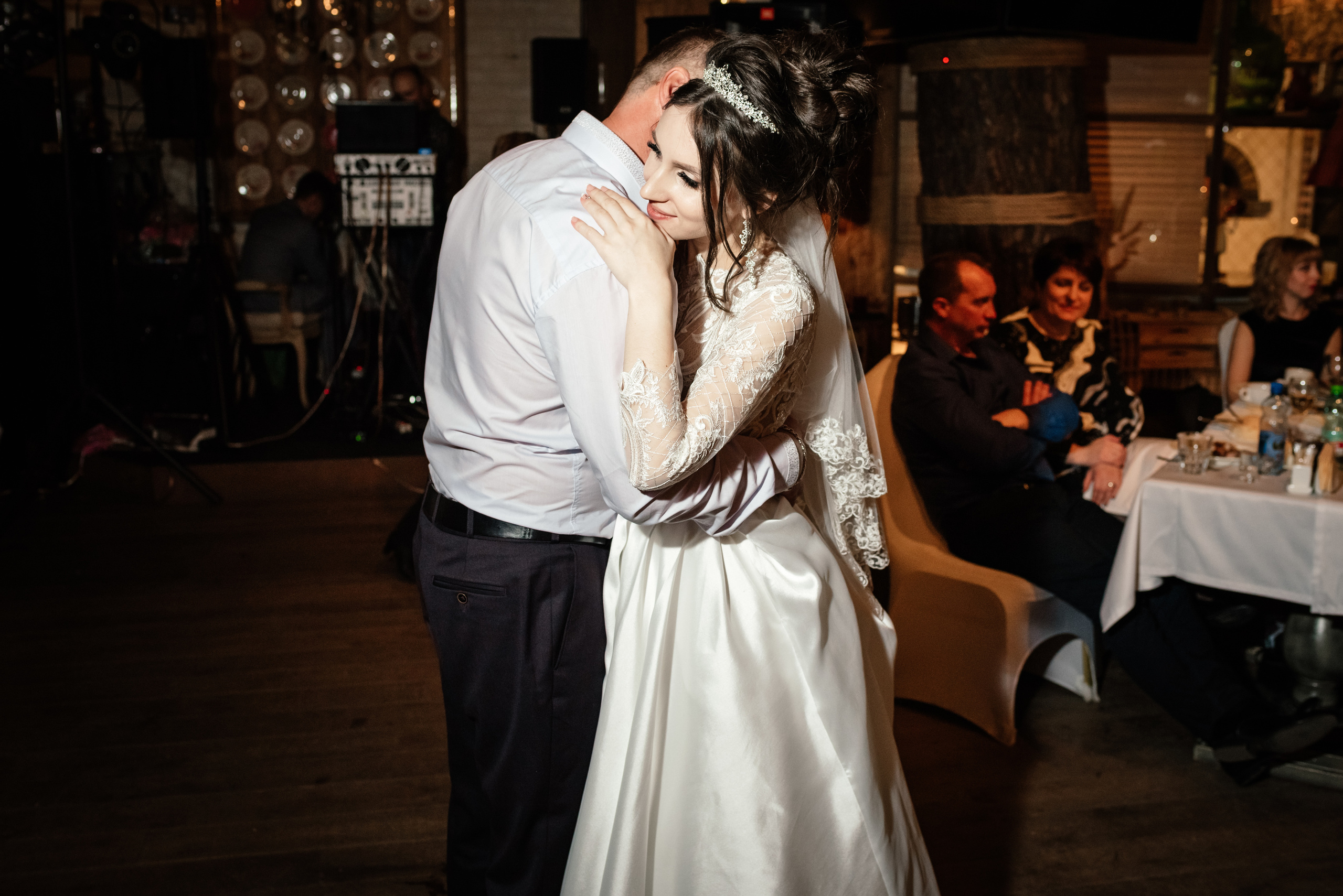 Фотограф на свадьбу. Свадебный, репортажный и семейный фотограф в Москве Арина Зак