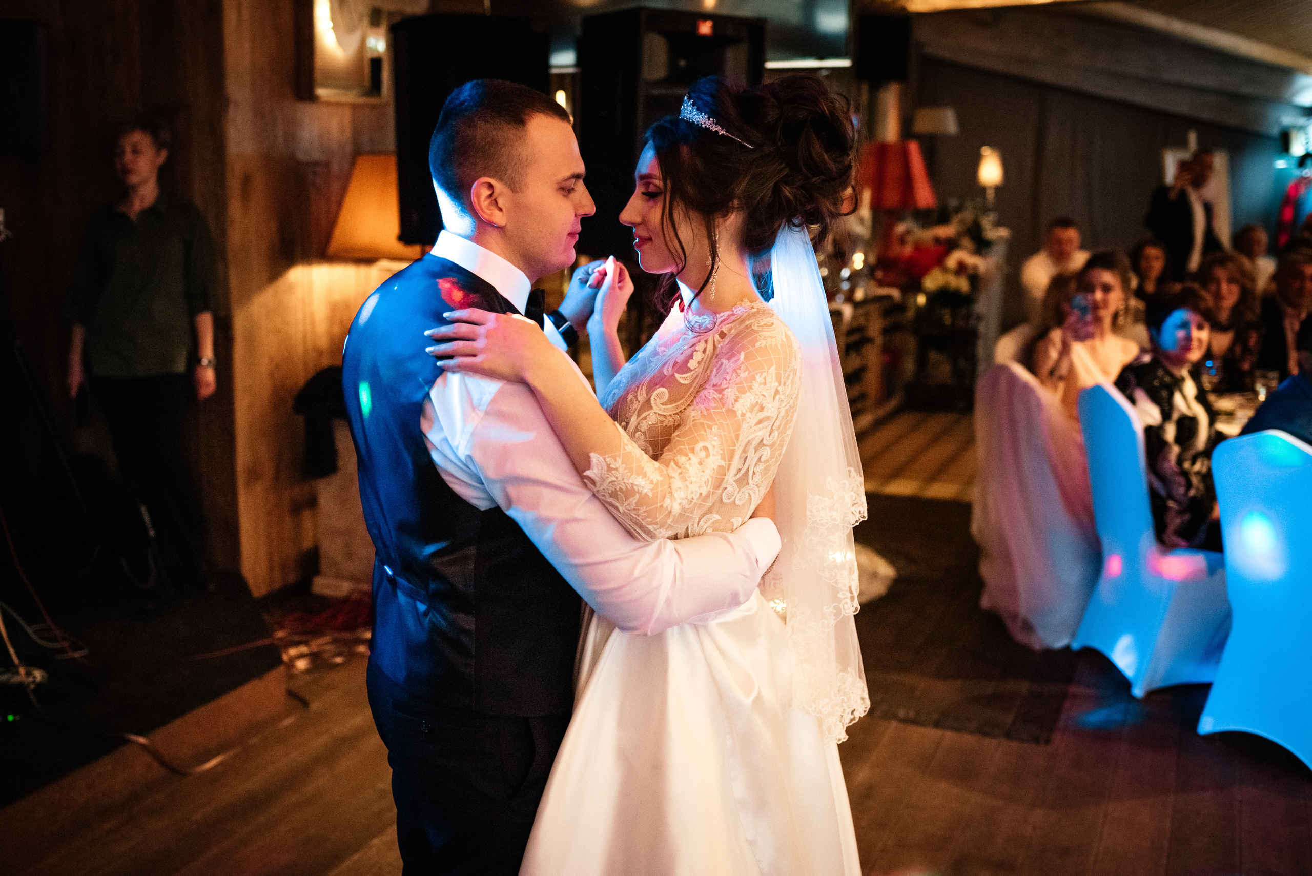 Фотограф на свадьбу. Свадебный, репортажный и семейный фотограф в Москве Арина Зак