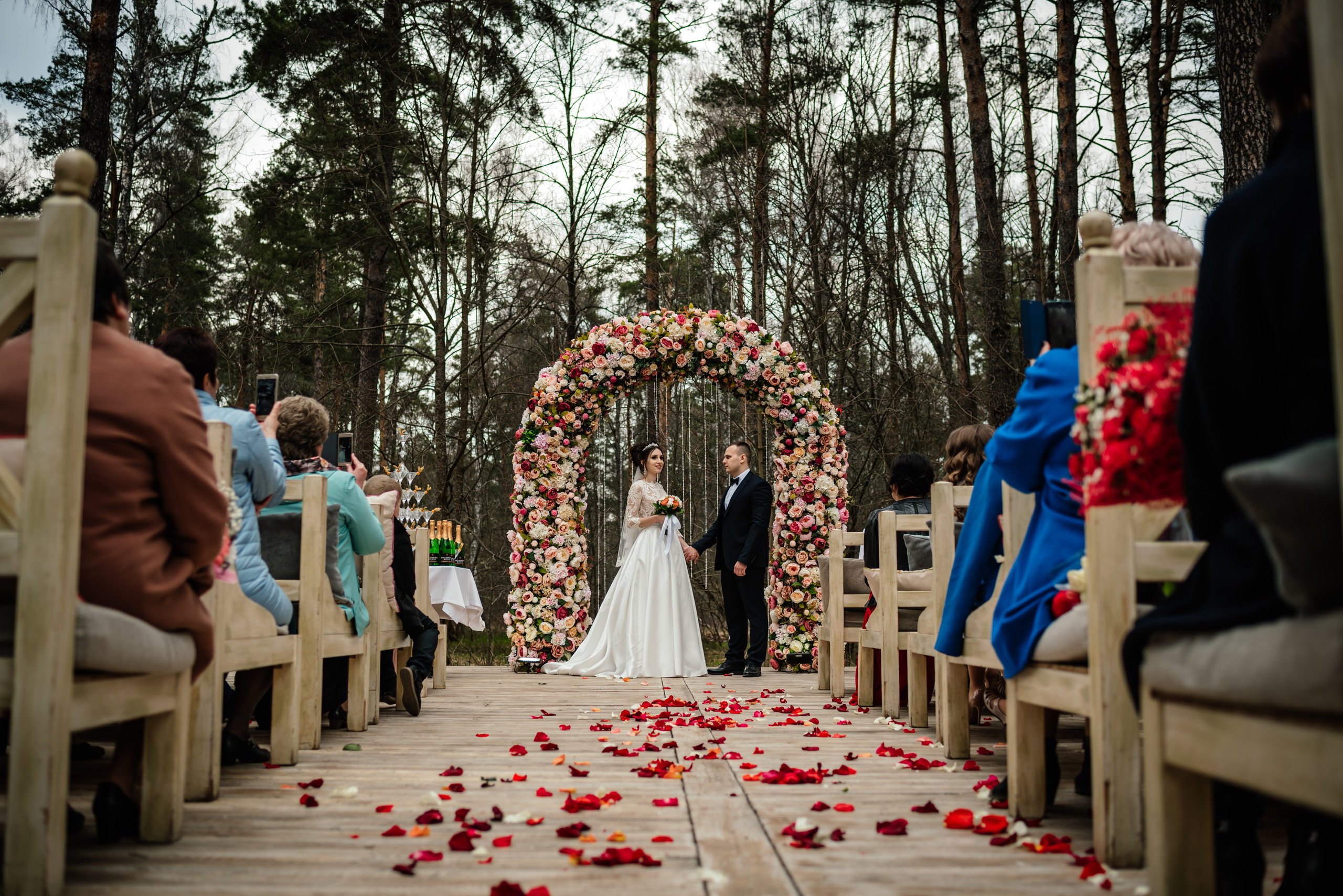 Фотограф на свадьбу. Свадебный, репортажный и семейный фотограф в Москве Арина Зак