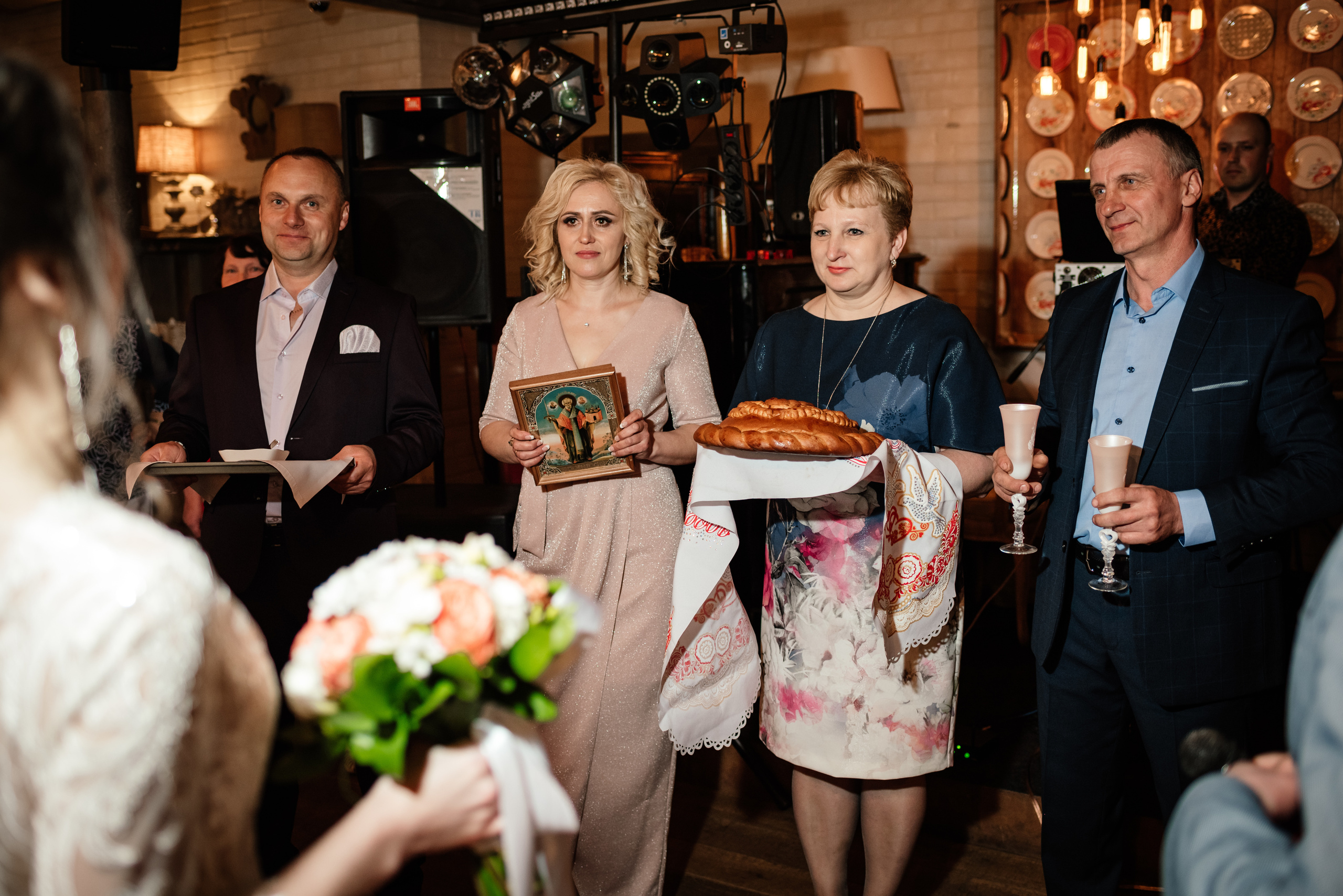 Фотограф на свадьбу. Свадебный, репортажный и семейный фотограф в Москве Арина Зак