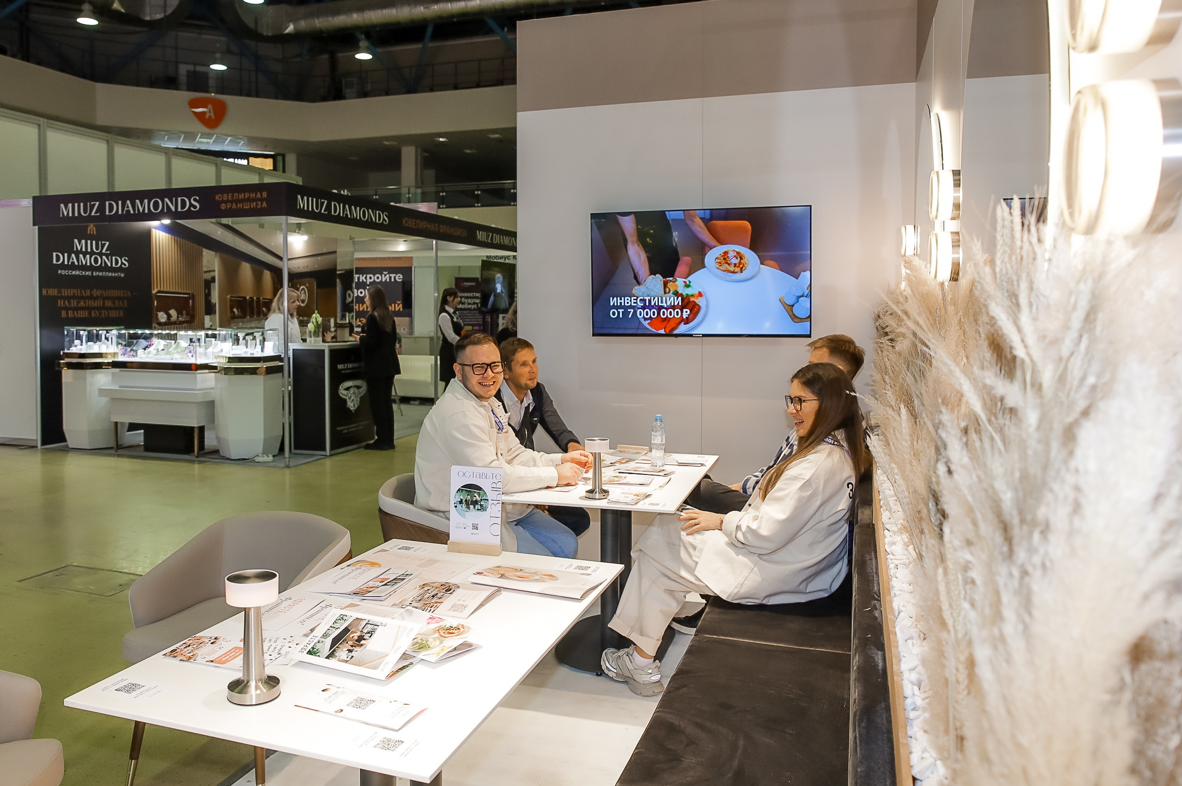 VERSOUS. ЭКСПОЦЕНТР. ЗДРАСТЕ. Фотограф в Москве Ольга Колесникова