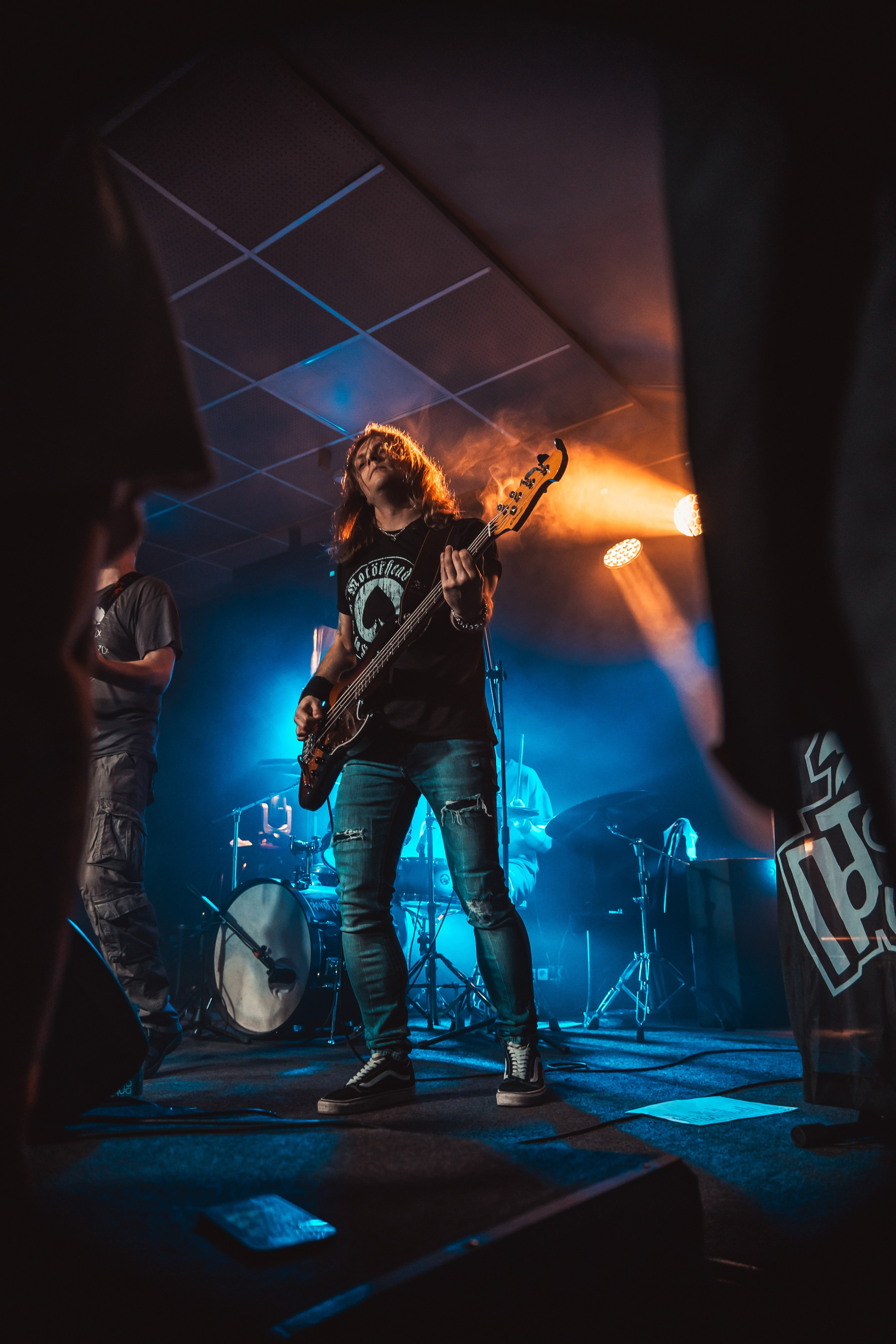 Потомучто. Красноярск, 28.02.2025, бар 64/6. Фотограф Регина Крикунова г. Красноярск